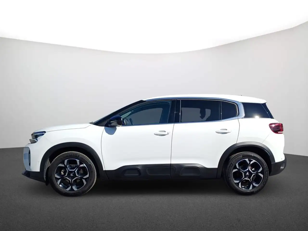 Citroen C5 Aircross PureTech 130 Plus — Galerie du véhicule 4