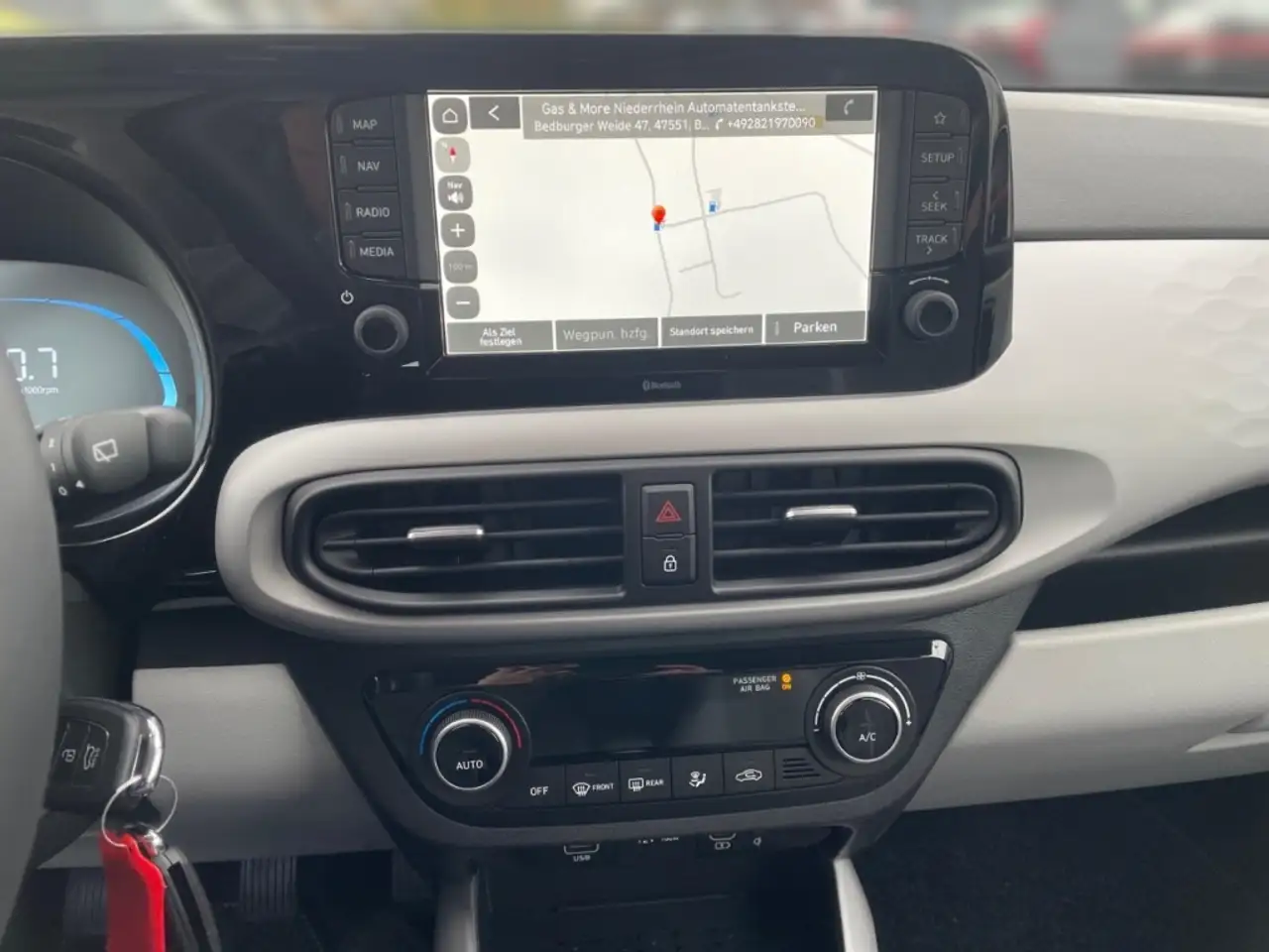Hyundai i10 1.2 PRIME ALLWETTER+NAVI+KAMERA+KLIMA+SHZ — Galerie du véhicule 9