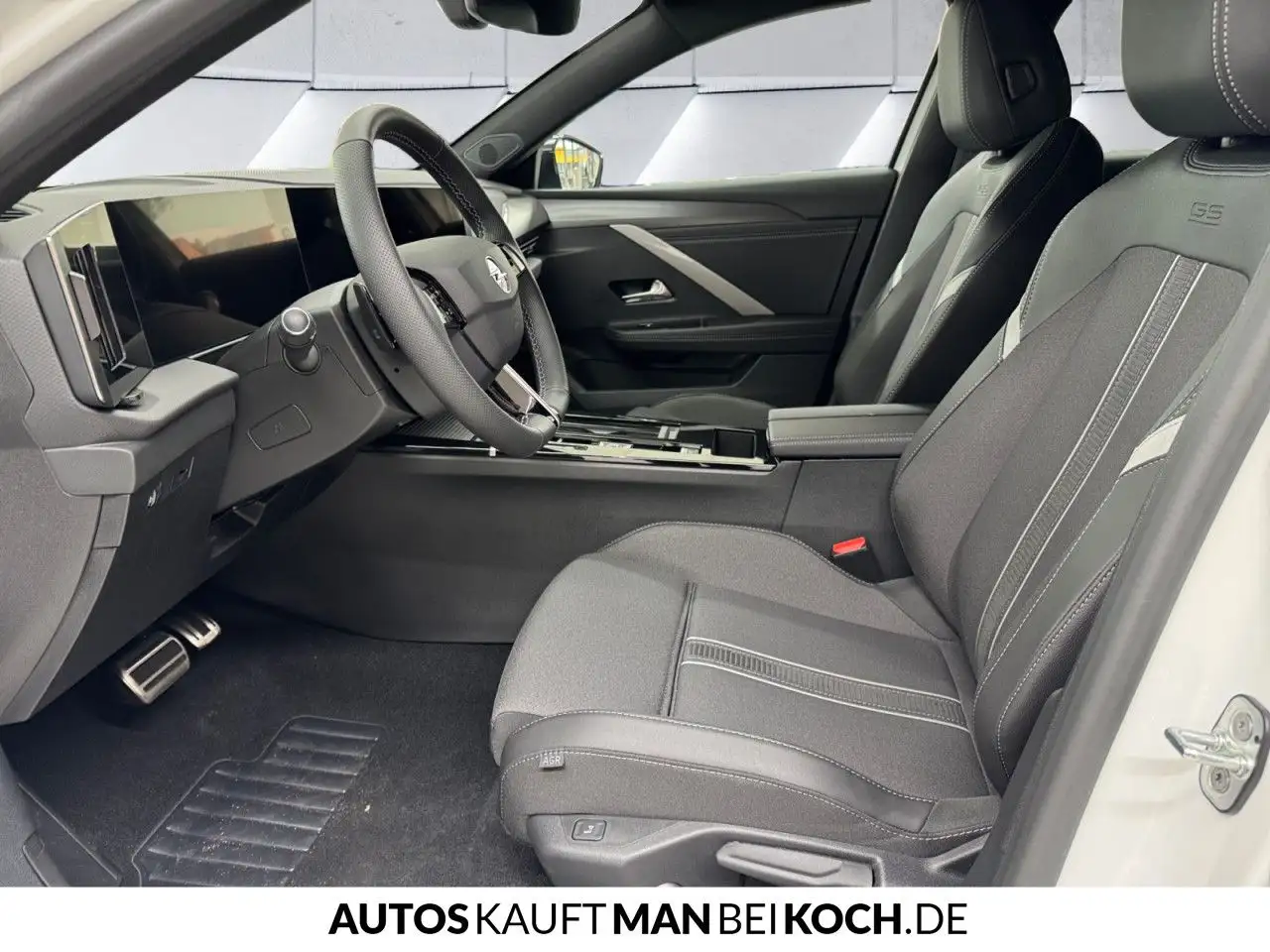 Opel Astra GS 1.2 Turbo MHEV ALLWETTER SHZ PDC KAM ACC — معرض صور السيارة 7