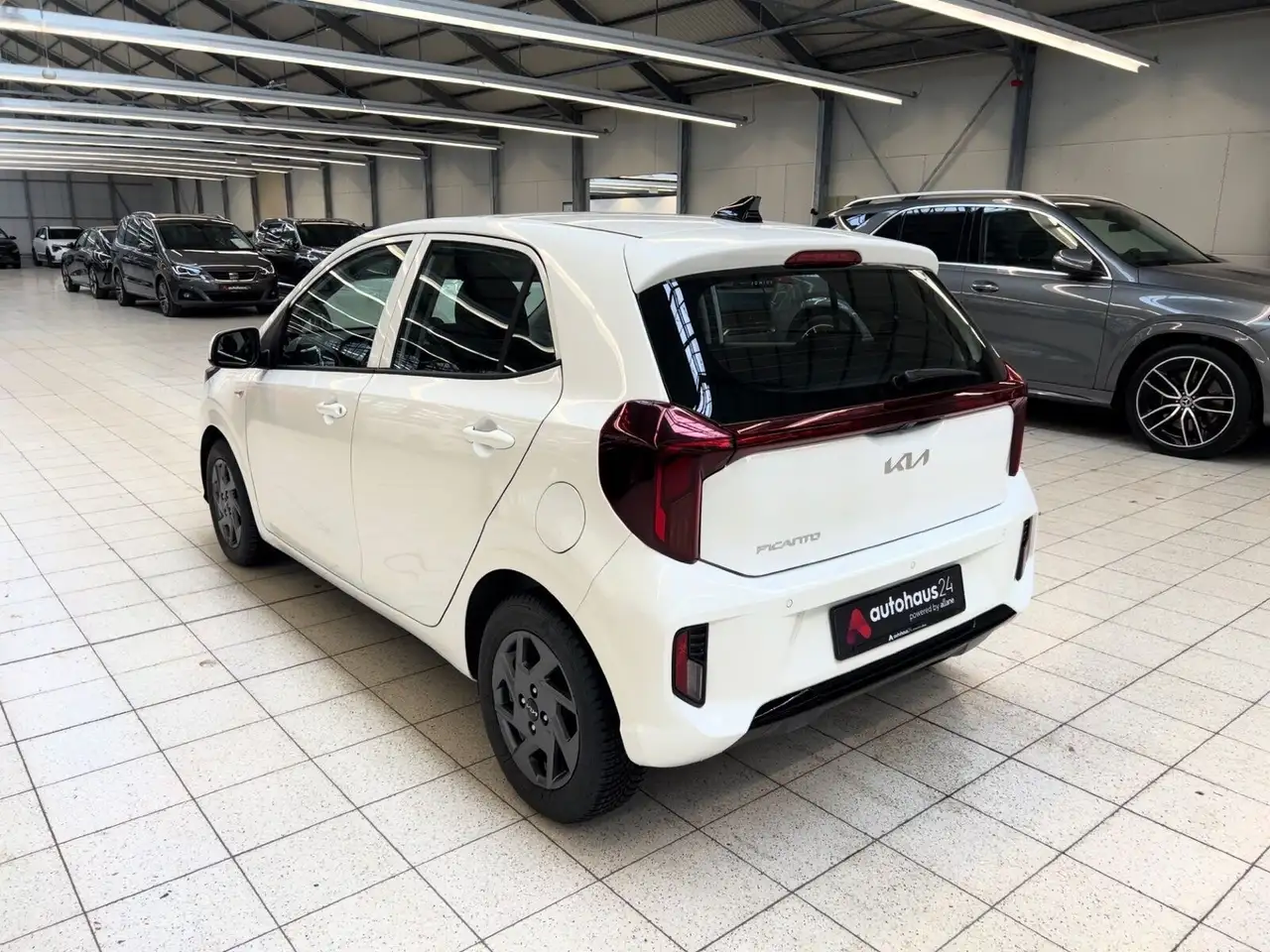 Kia Picanto 1.0 Vision Navi|Kamera|CarPlay — Galería del vehículo 4