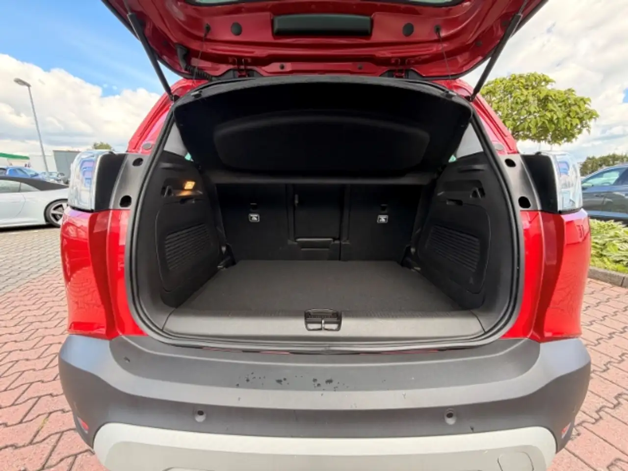 Opel Crossland Enjoy Navi LED Kamera ACC SitzHZG CarPlay Mehrzone — معرض صور السيارة 10