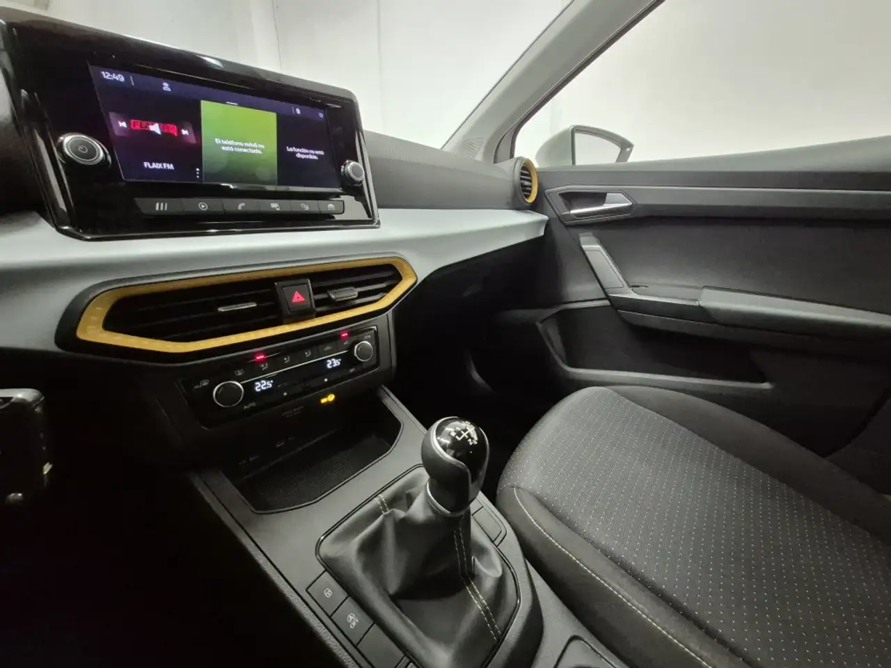 SEAT Ibiza 1.0 TSI S&S Style XM 115 — Galería del vehículo 12