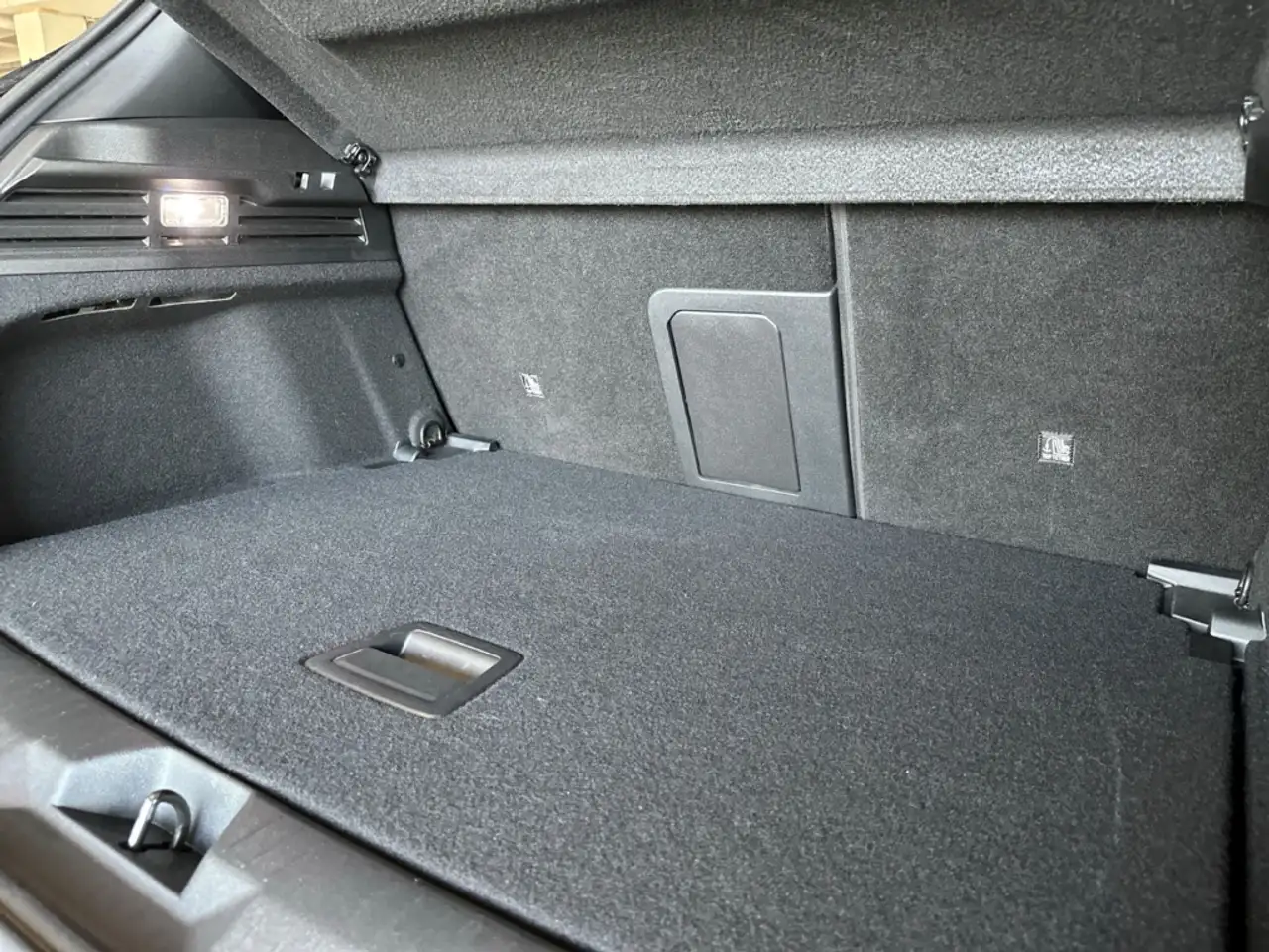 Opel Astra GS 1.2Turbo NaviPR ACC VollLED 360°Keyless — Galerie du véhicule 15