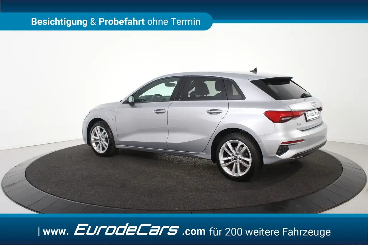 Audi A3 40 TFSI e Sportback*1.Hand*Leder*Keyless*SHZ* — Vehicle gallery 25
