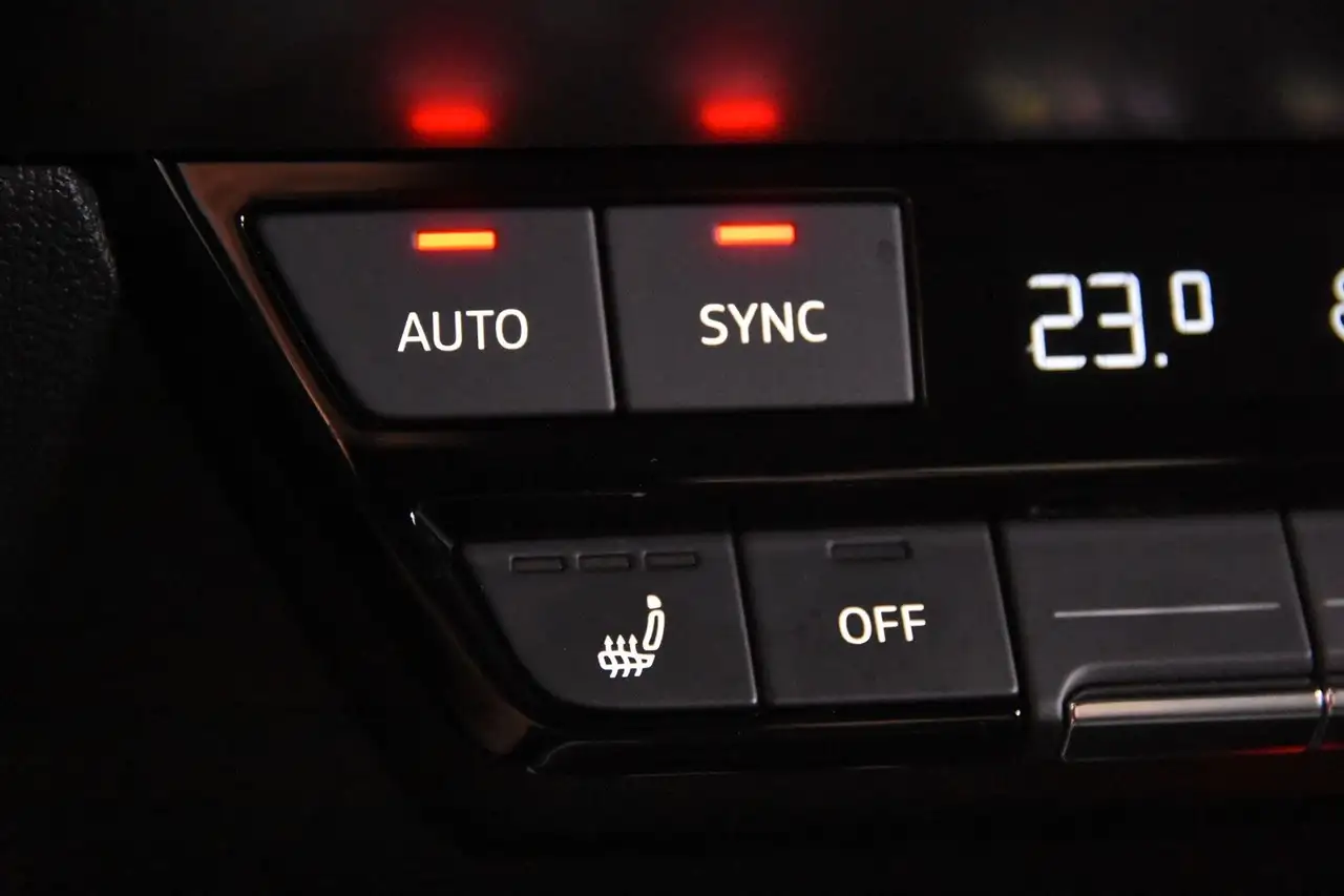 Audi A3 40 TFSI e Sportback*1.Hand*Leder*Keyless*SHZ* — Vehicle gallery 13