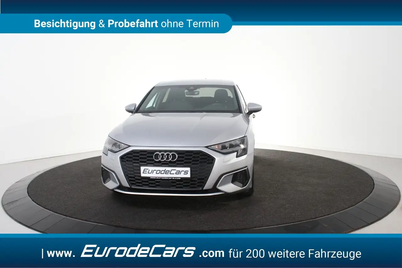 Audi A3 40 TFSI e Sportback*1.Hand*Leder*Keyless*SHZ* — Vehicle gallery 24