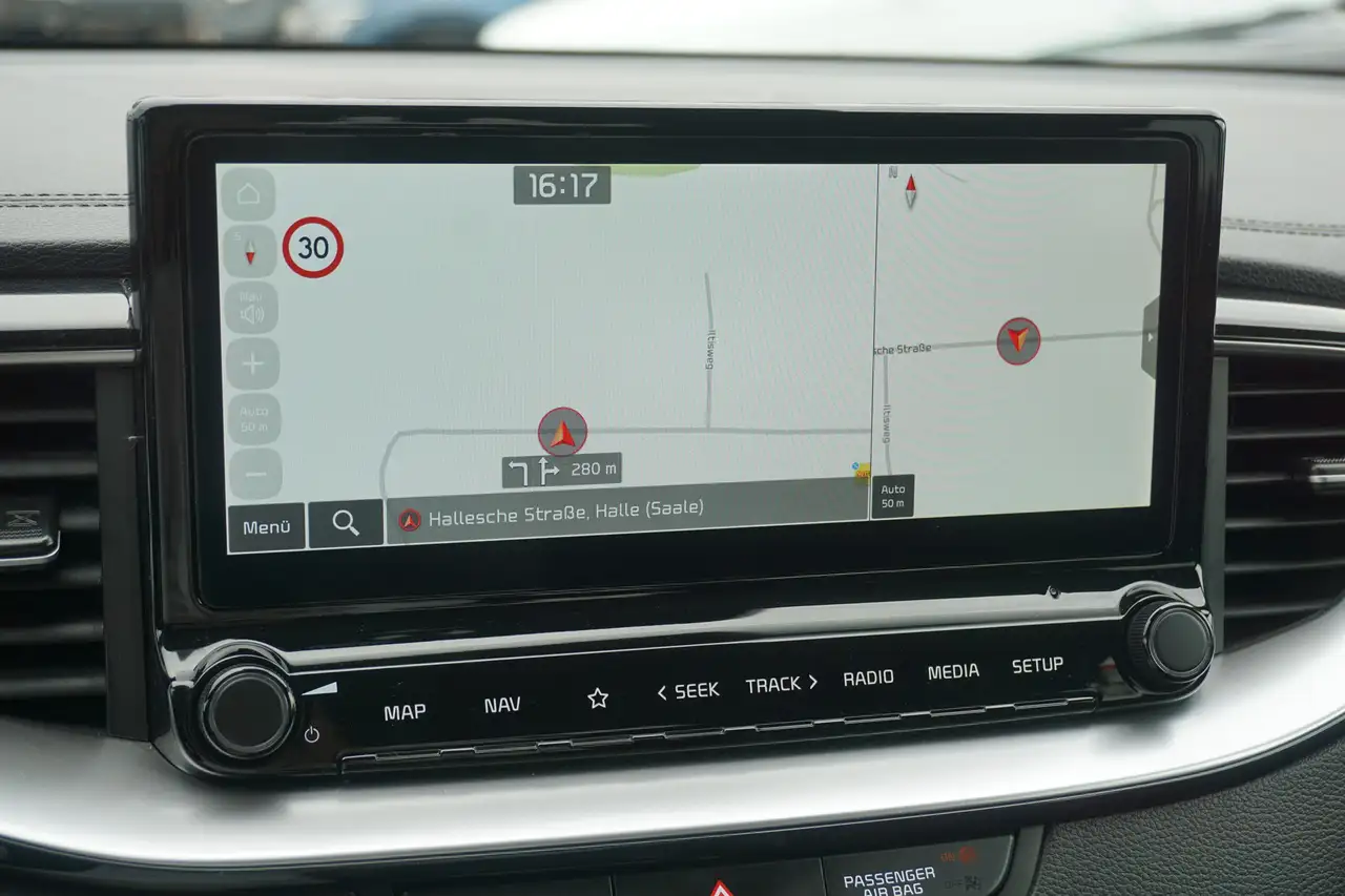 Kia XCeed 1.5 T-GDI Spirit LED Navi ACC Sitzheizung — معرض صور السيارة 10