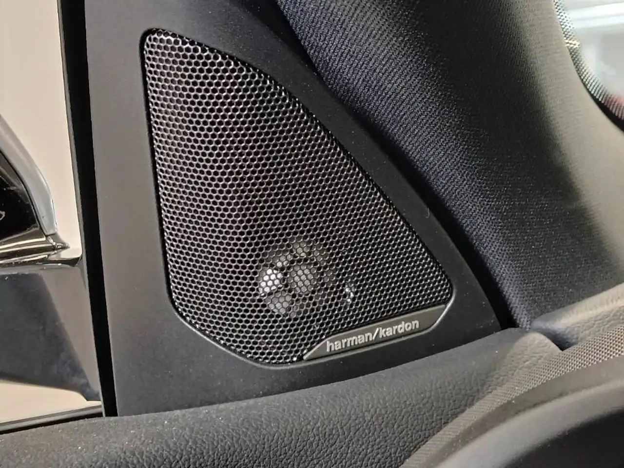 BMW 218 i Gran Coupe M Sport AHK/PANO/H&K/ACC/RFK/DAB — Galerie du véhicule 10