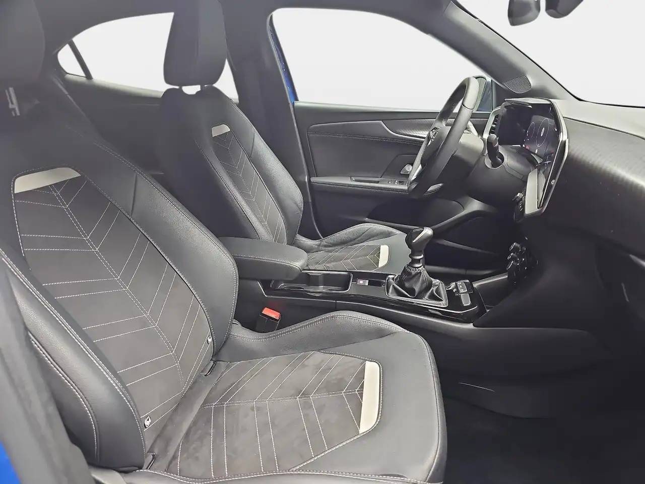 Opel Mokka MOKKA 1.2 TURBO ULTIMATE KLIMA LED DAB ACC LM18 — معرض صور السيارة 17