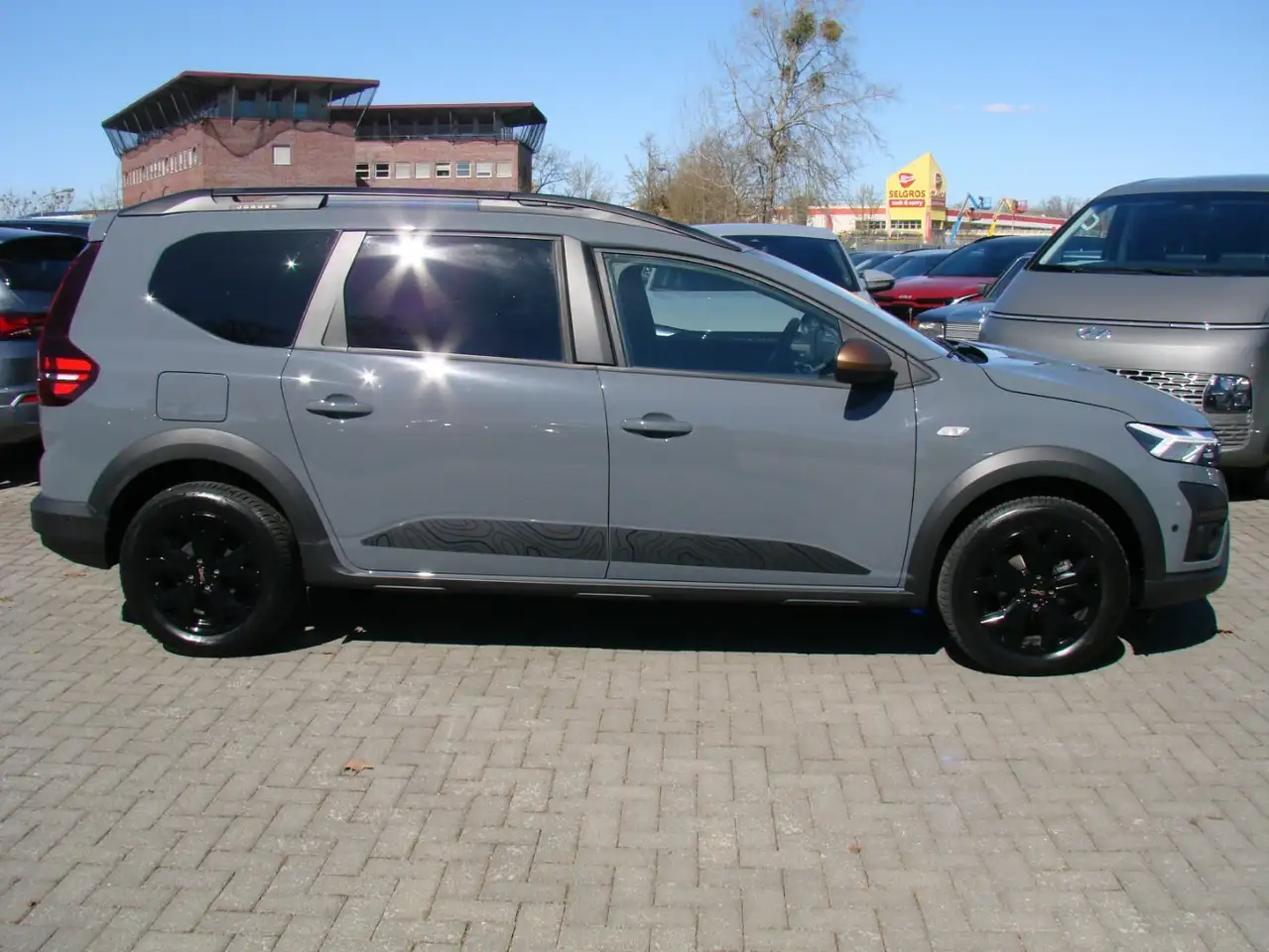 Dacia Jogger 1,0TCe LPG Stepway Extreme+ Tempomat Kamera — Galerie du véhicule 4