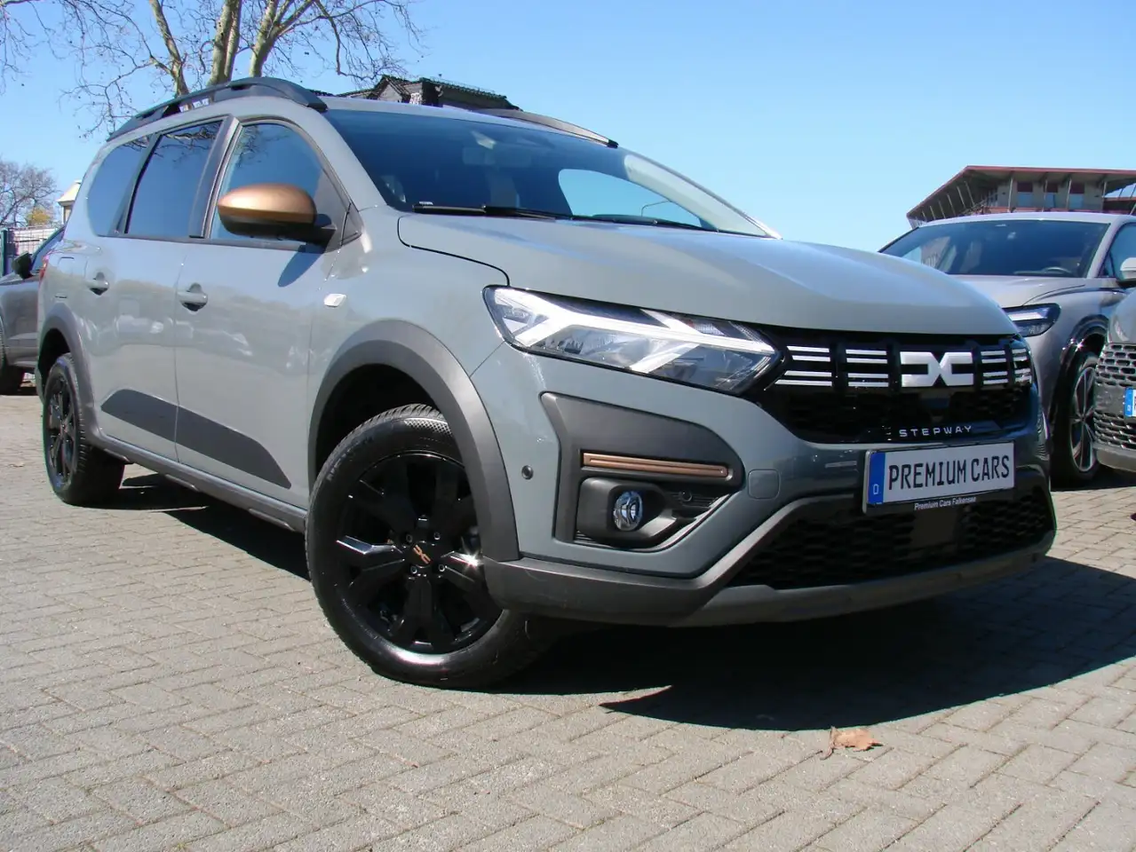 Dacia Jogger 1,0TCe LPG Stepway Extreme+ Tempomat Kamera — Falkensee
