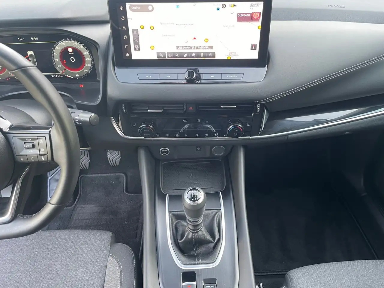 Nissan Qashqai 1.3 DIG-T N-Connecta | NAVI | 360° | beh — Galerie du véhicule 12