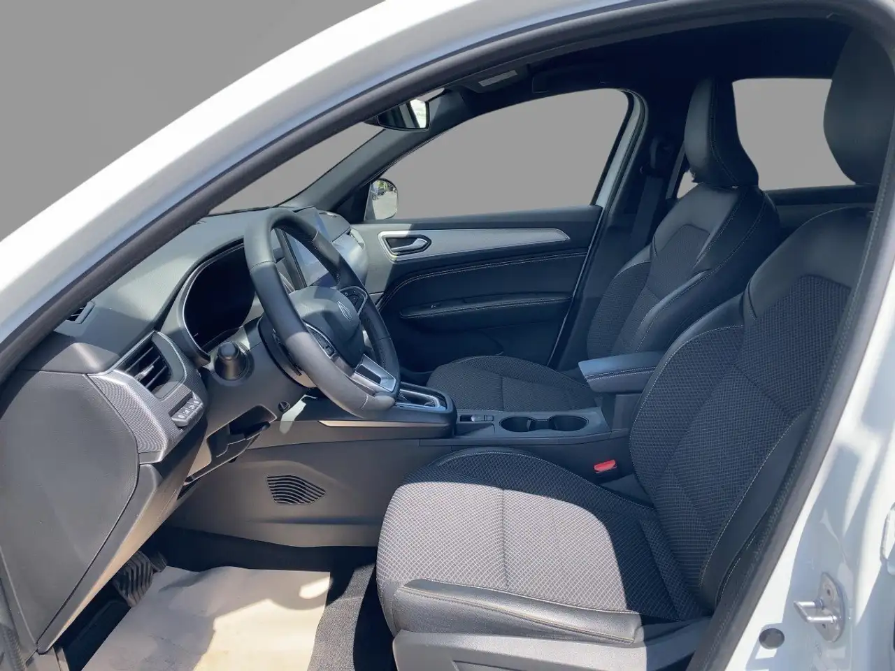 Renault Arkana 1.3 TCe 140 Techno CAM*LED*NAVI*SHZ*TWA — معرض صور السيارة 9