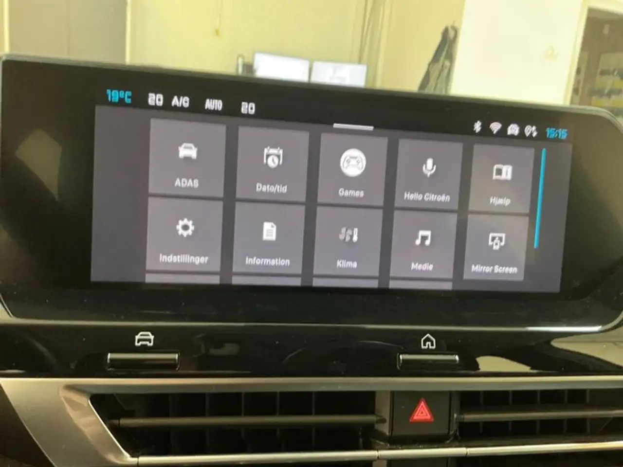 Citroen C4 VTR Sport 1.2 PureTech 130 Kamera LED Navi App — Galerie du véhicule 15