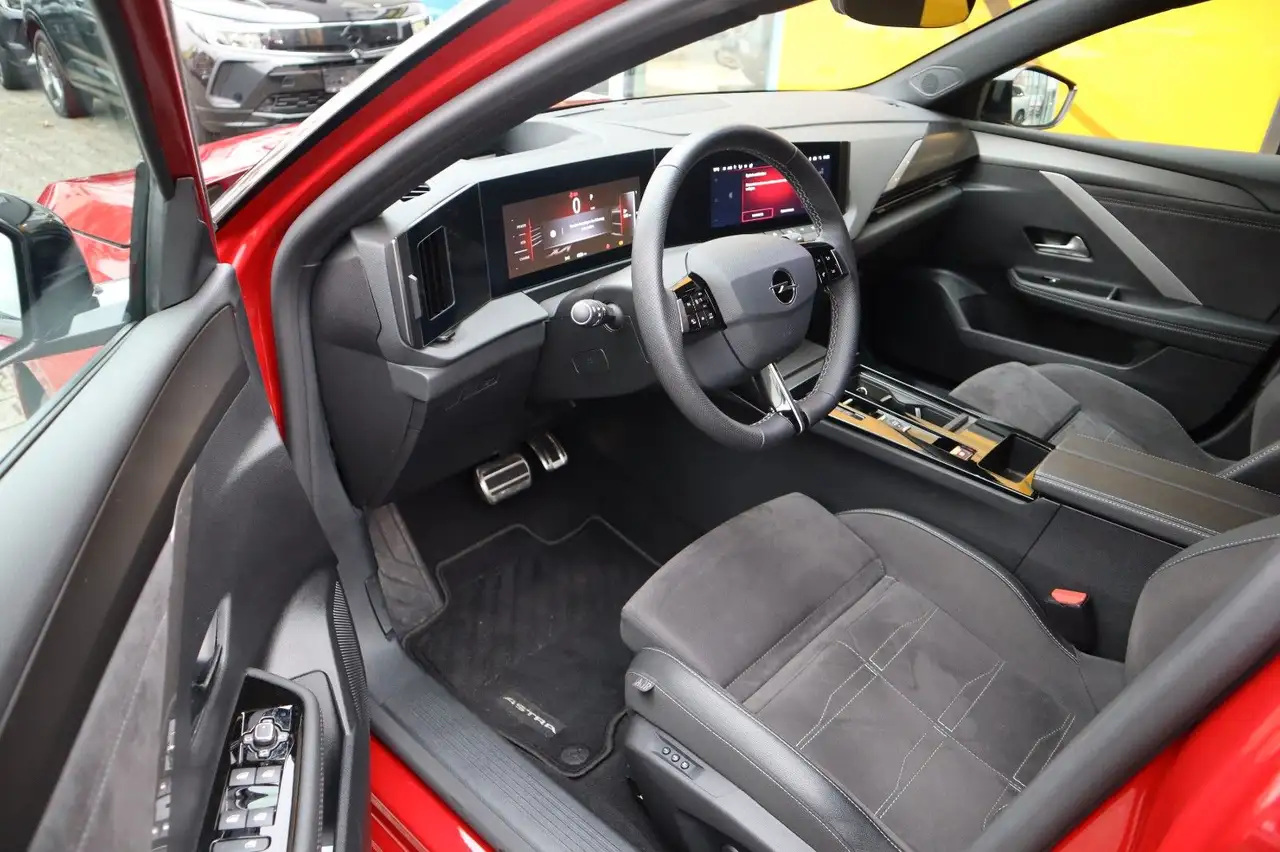 Opel Astra 5-trg. 1.2T DCT6 48V GS HuD Hifi 360° — Galerie du véhicule 9