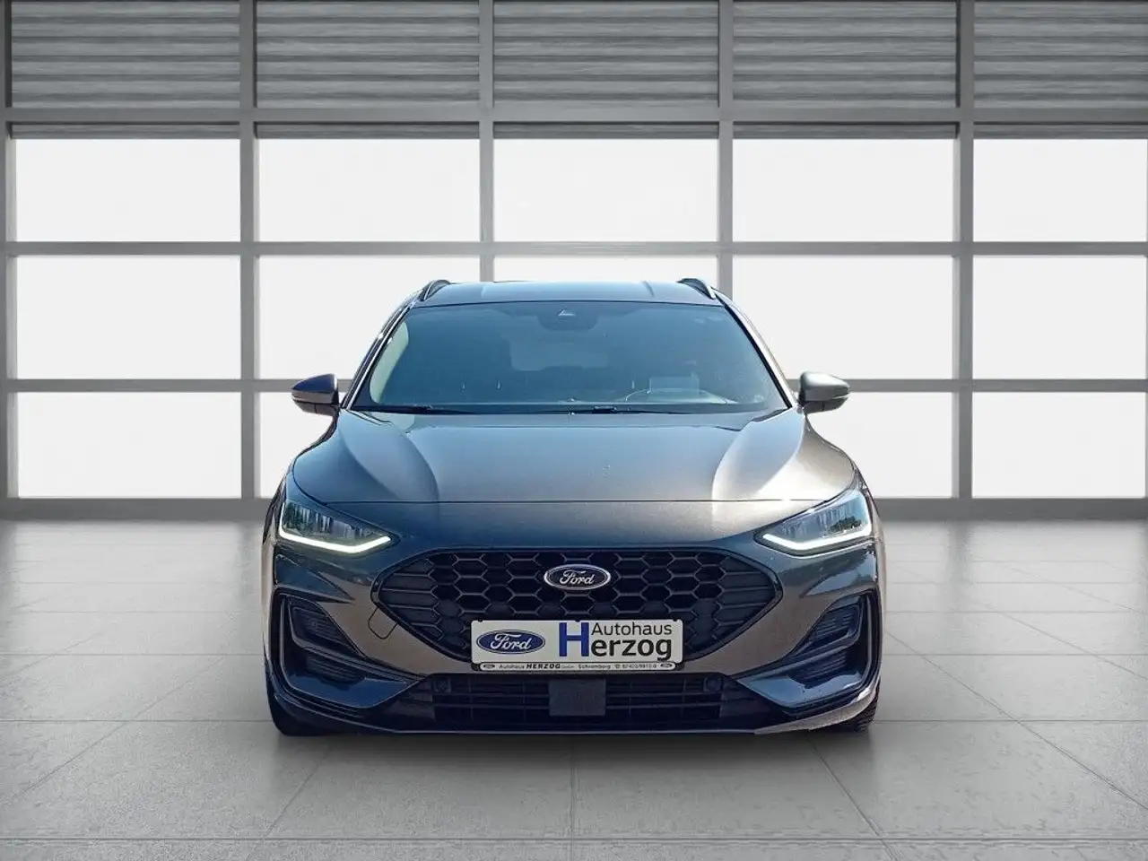 Ford Focus Turnier 1.0 EcoBoost Hybrid Aut. ST-LINE X — Galería del vehículo 8