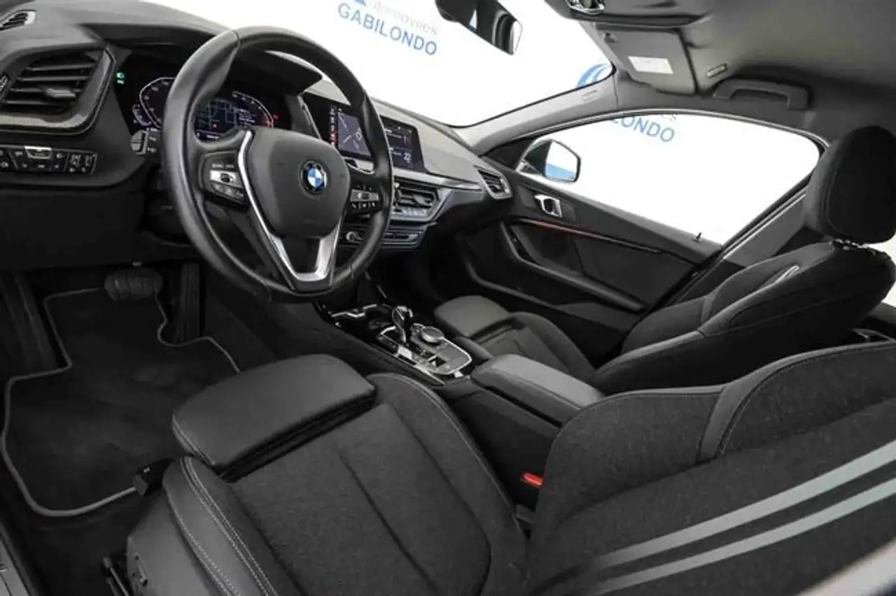 BMW 118 118iA — Galerie du véhicule 28
