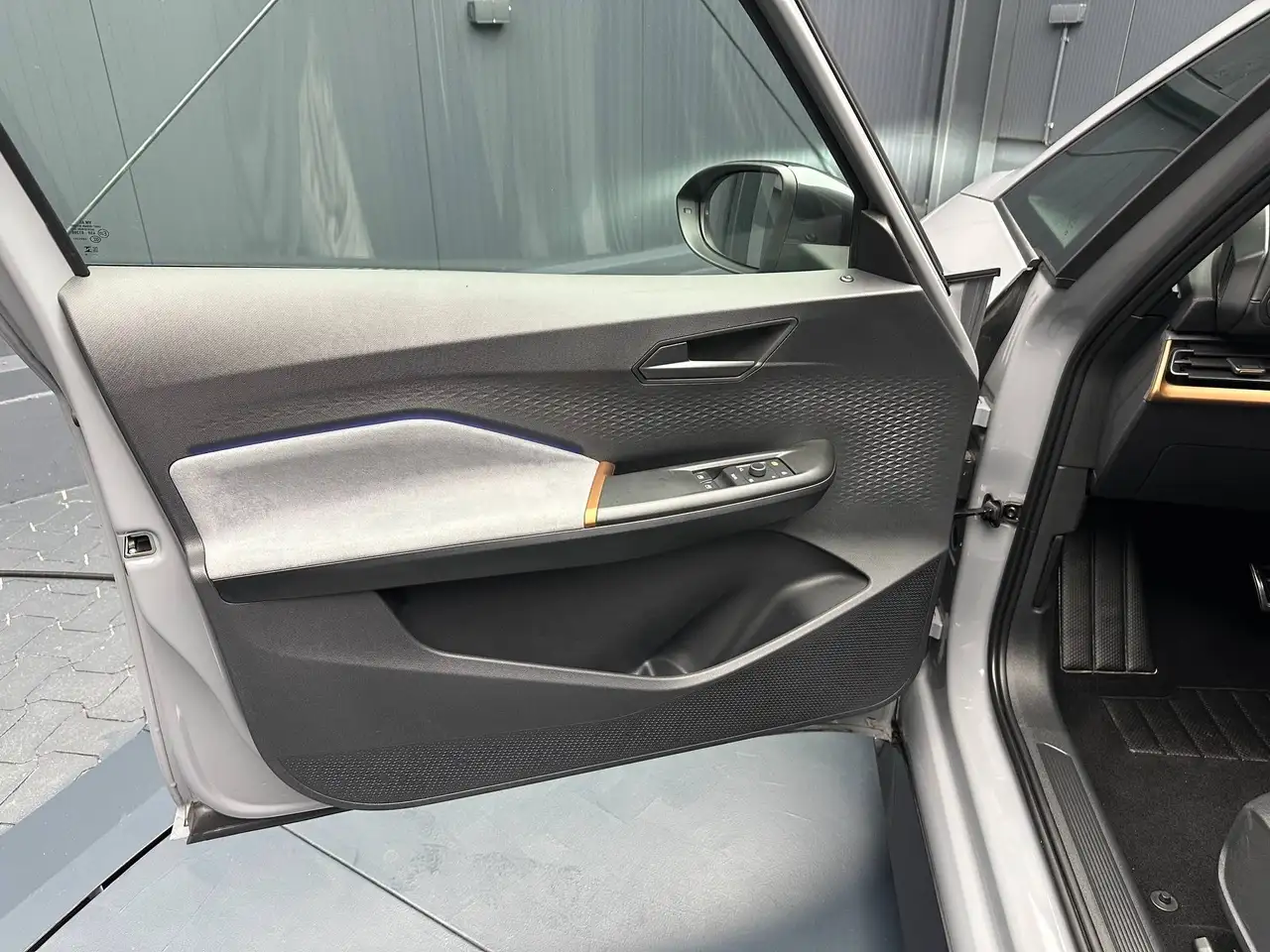 CUPRA Born 150 kW *19Zoll*Wärmepumpe*Below Zero*Beats*Tech-Paket* — Vehicle gallery 13