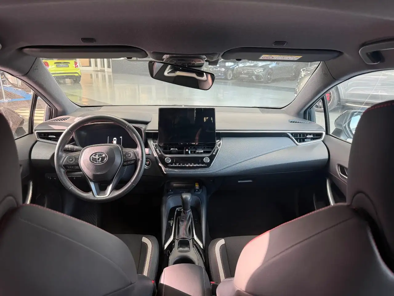 Toyota Corolla Hybrid GR Sport+AppleC.+Rückf.+LED+Sitzh. — Vehicle gallery 16