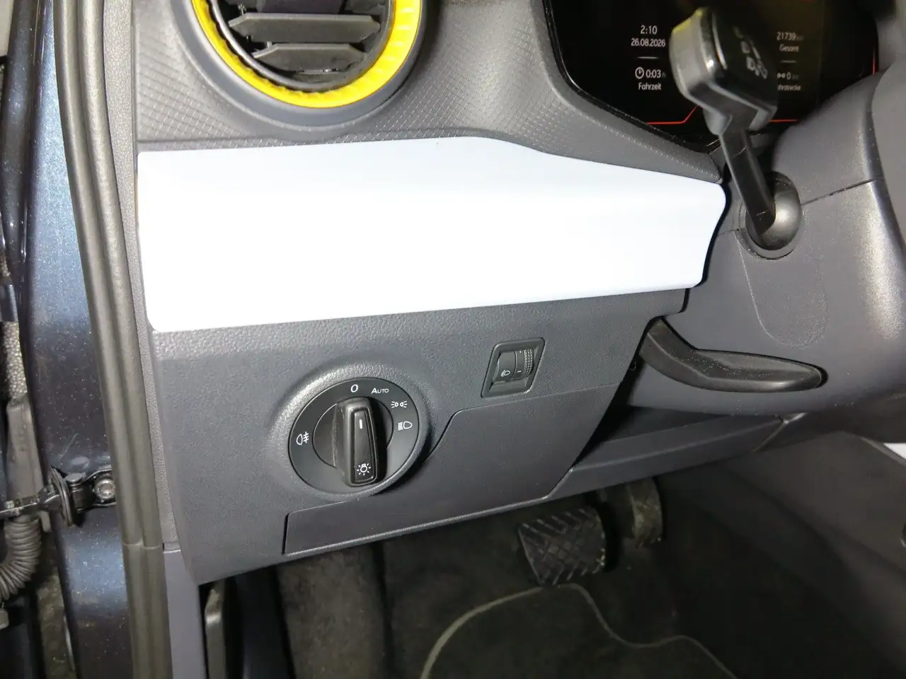 SEAT Arona 1.0 TSI OPF DSG7 Style Nav ParkAssist LM17 — معرض صور السيارة 24