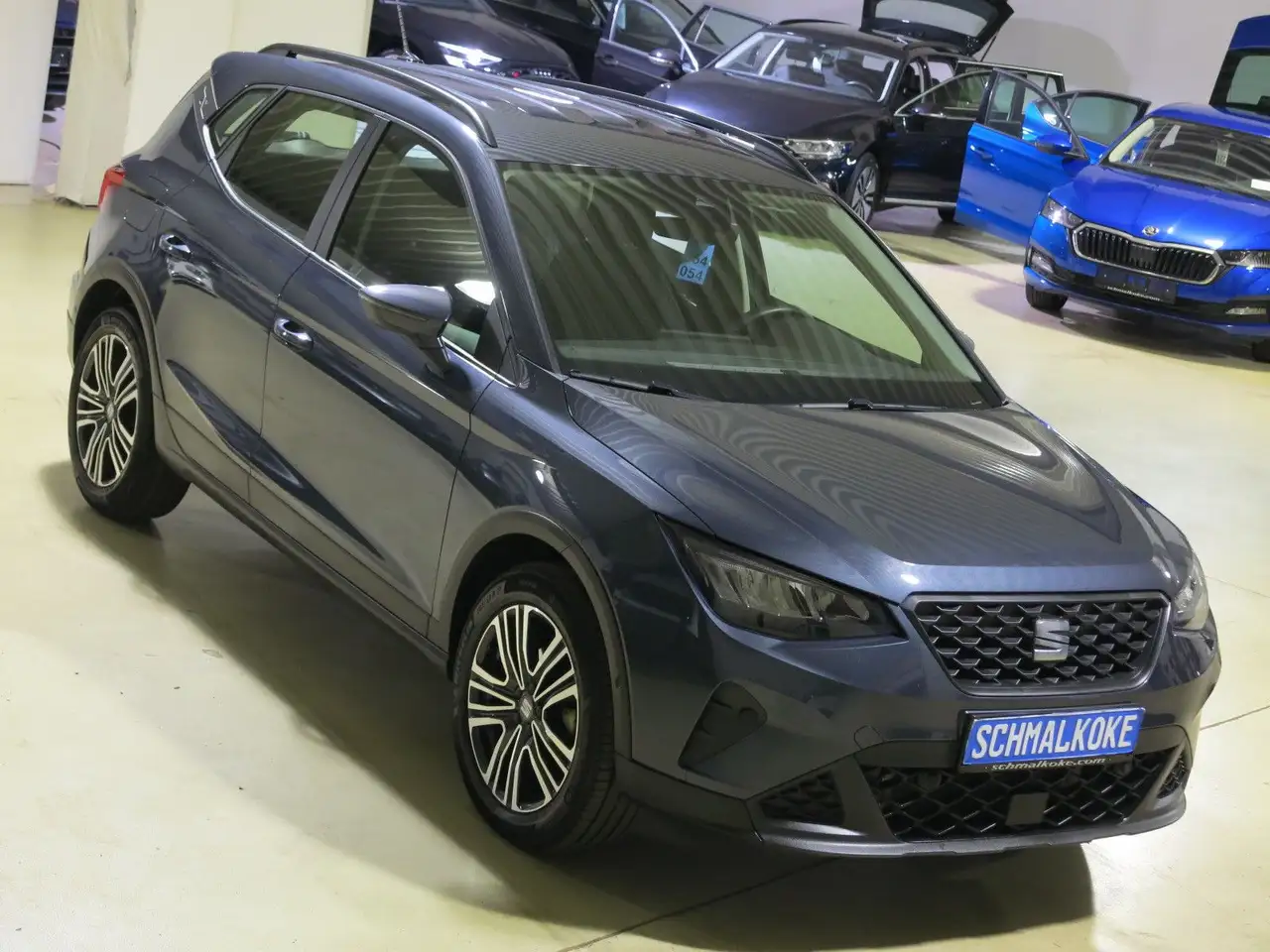 SEAT Arona 1.0 TSI OPF DSG7 Style Nav ParkAssist LM17 — معرض صور السيارة 9