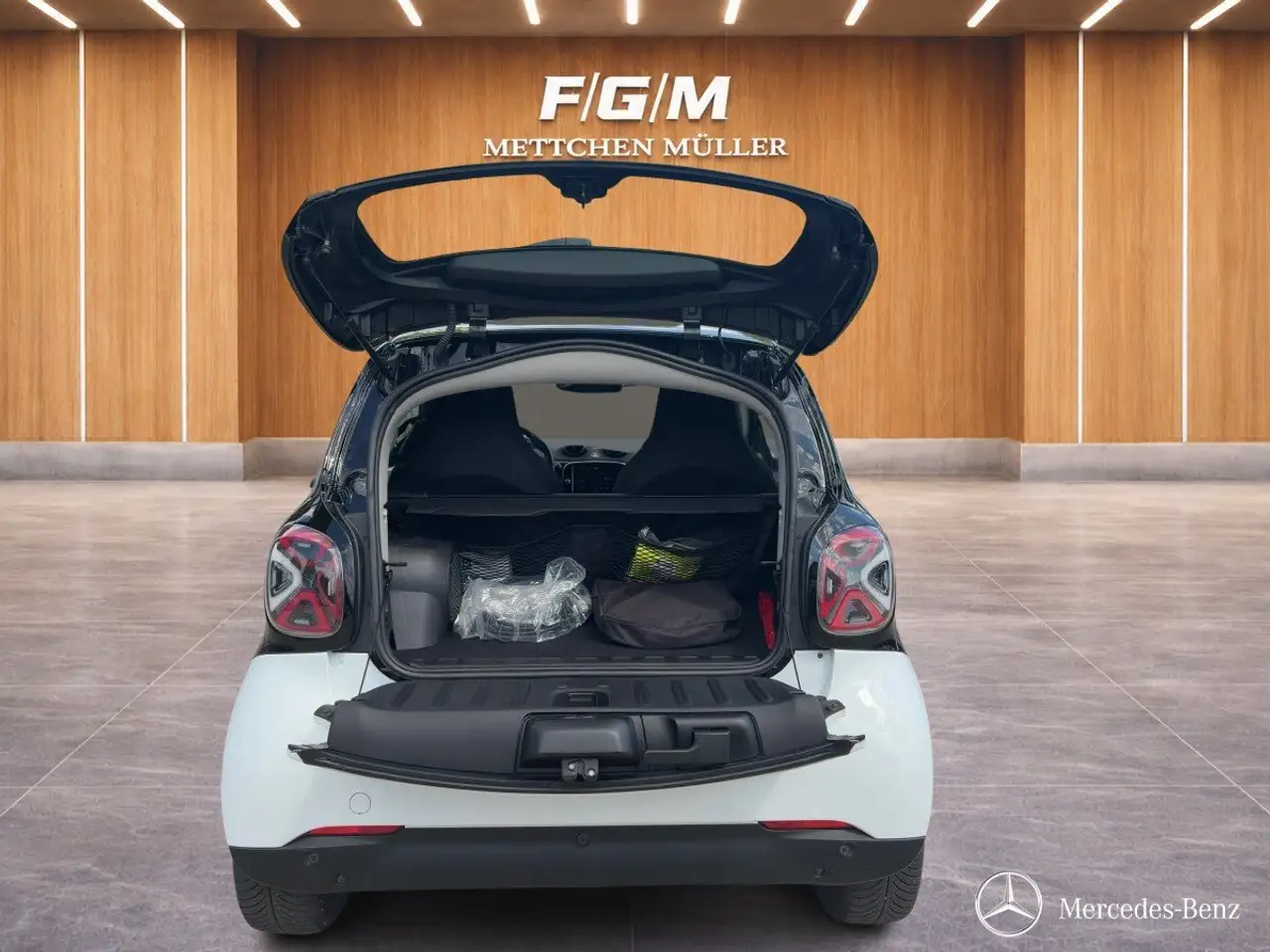 smart forTwo EQ fortwo PASSION+EXKLUSIV+JBL+22KW+PANO+RKAMERA — Galerie du véhicule 5