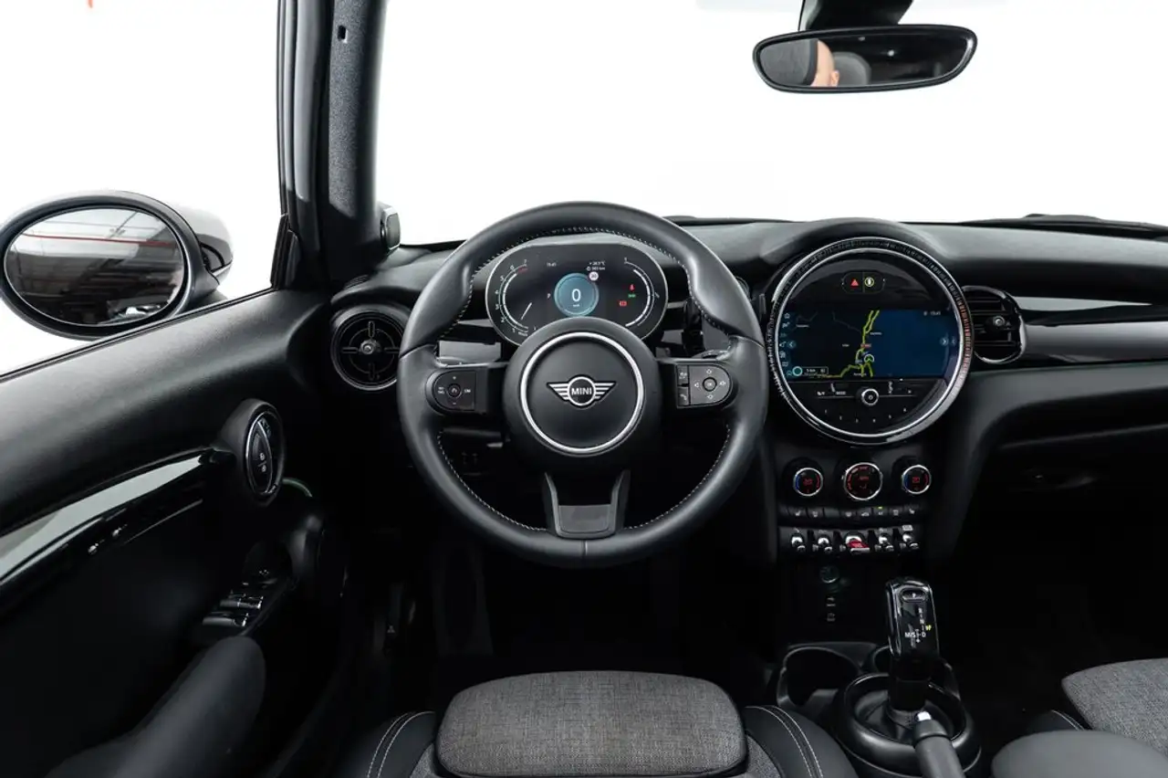 MINI Cooper Cabrio Aut. — Galería del vehículo 16