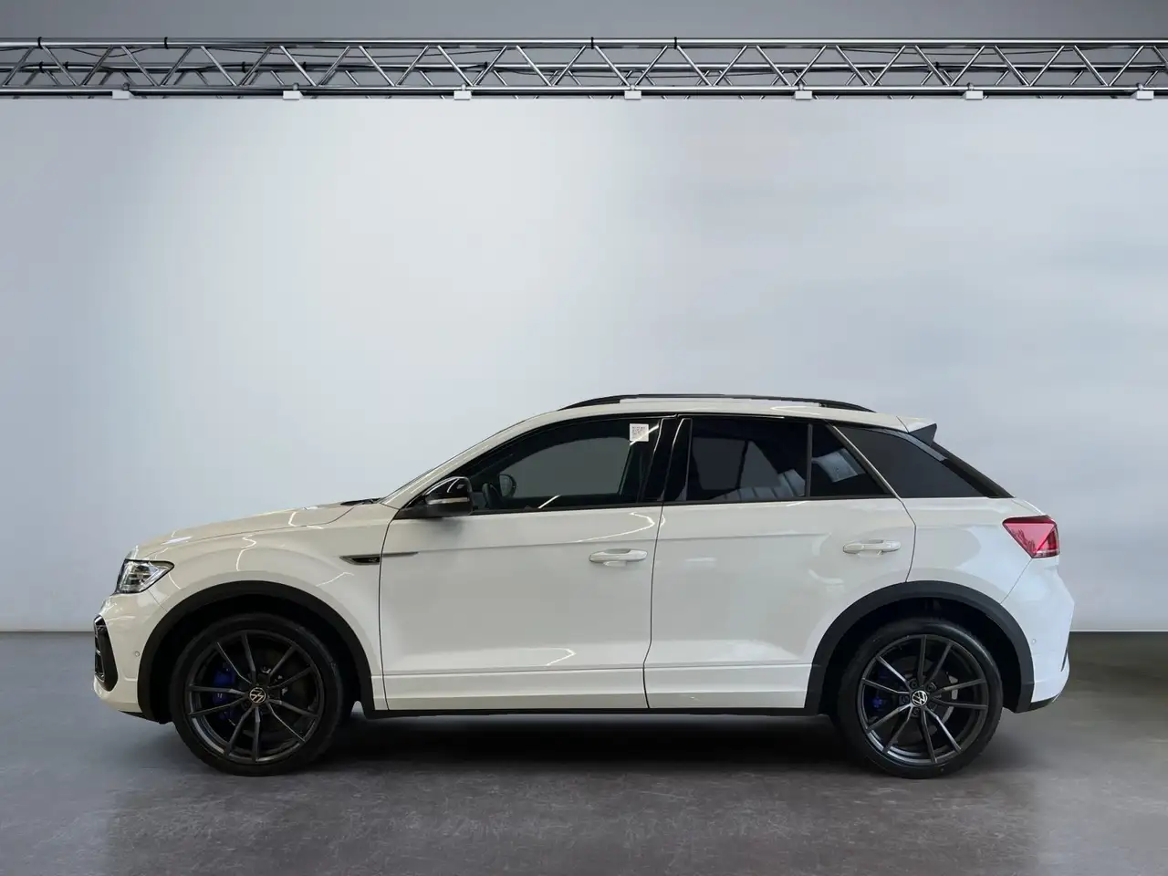 Volkswagen T-Roc R 2.0TSI DSG 4Motion Progressivlenkung ACC — Galería del vehículo 3