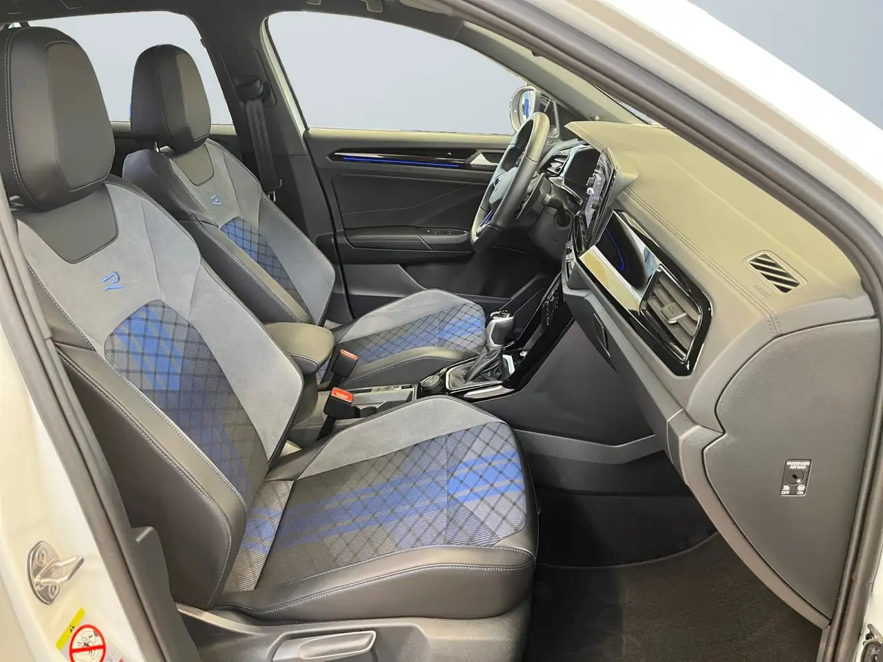 Volkswagen T-Roc R 2.0TSI DSG 4Motion Progressivlenkung ACC — Galería del vehículo 10