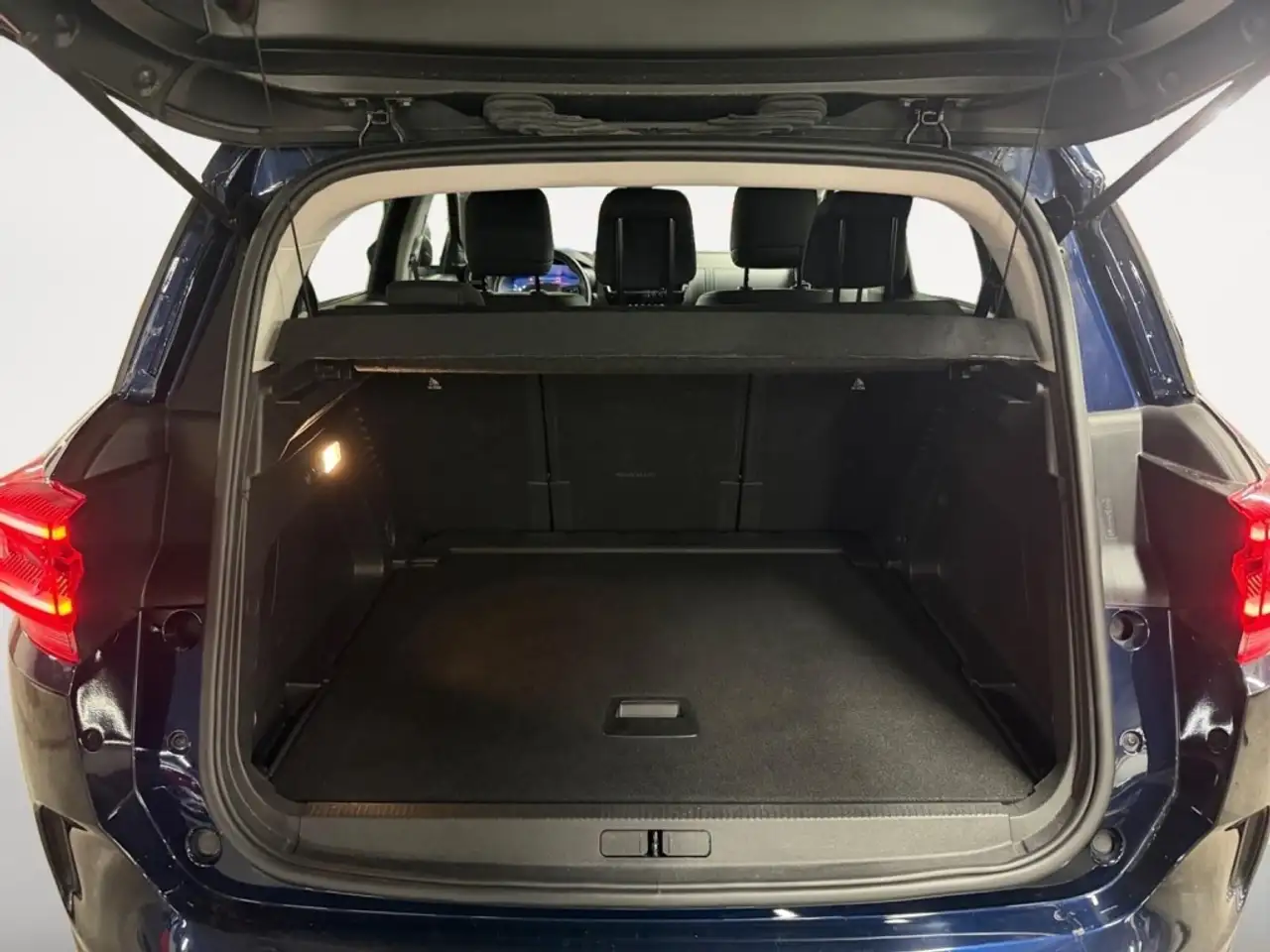 Citroen C5 Aircross 1.2 PURETECH 130 PLUS GPS LL18 RADAR AV AR+CAM — Galerie du véhicule 7