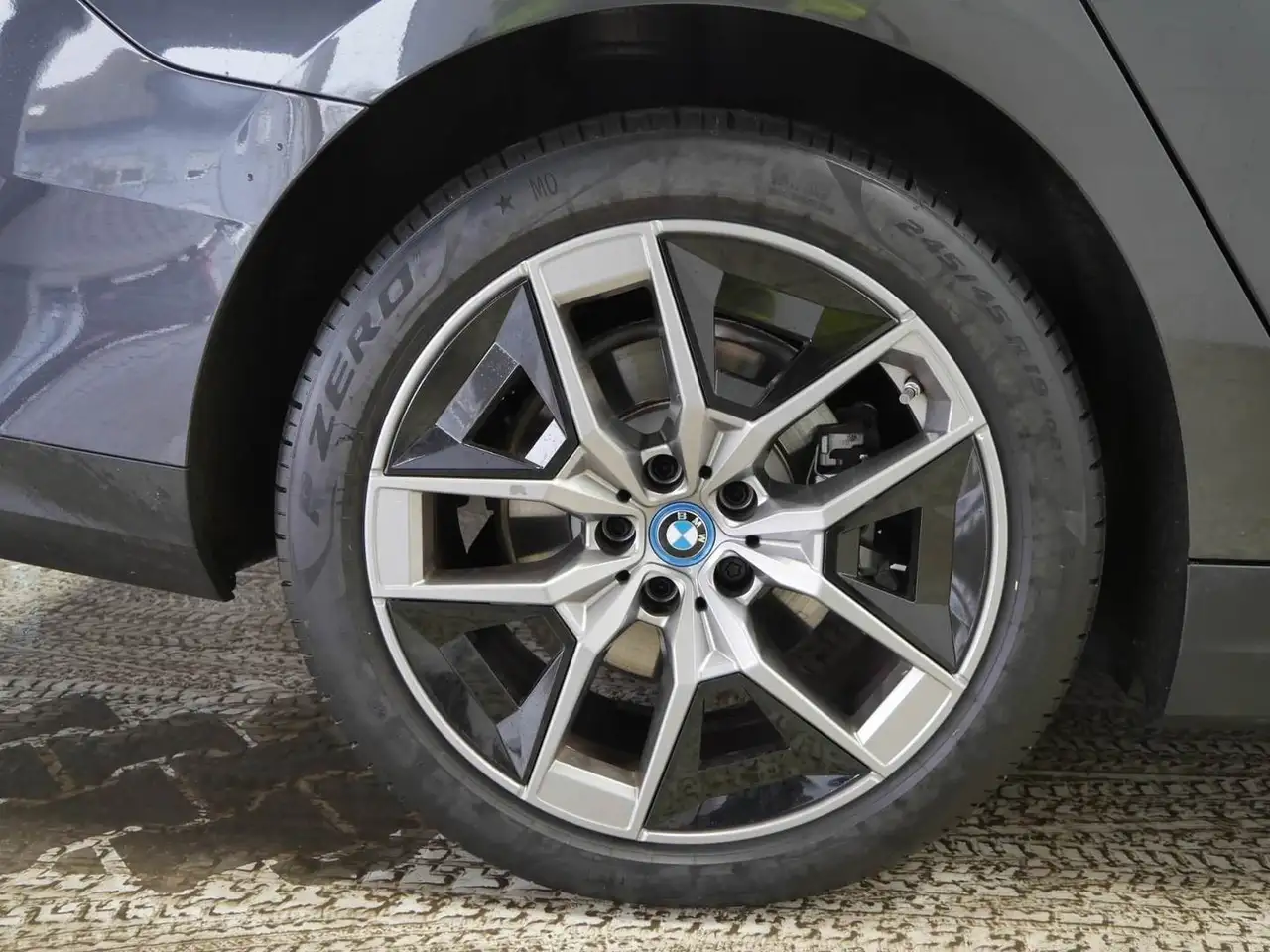 BMW 530 e Lim Aut. — Vehicle gallery 7