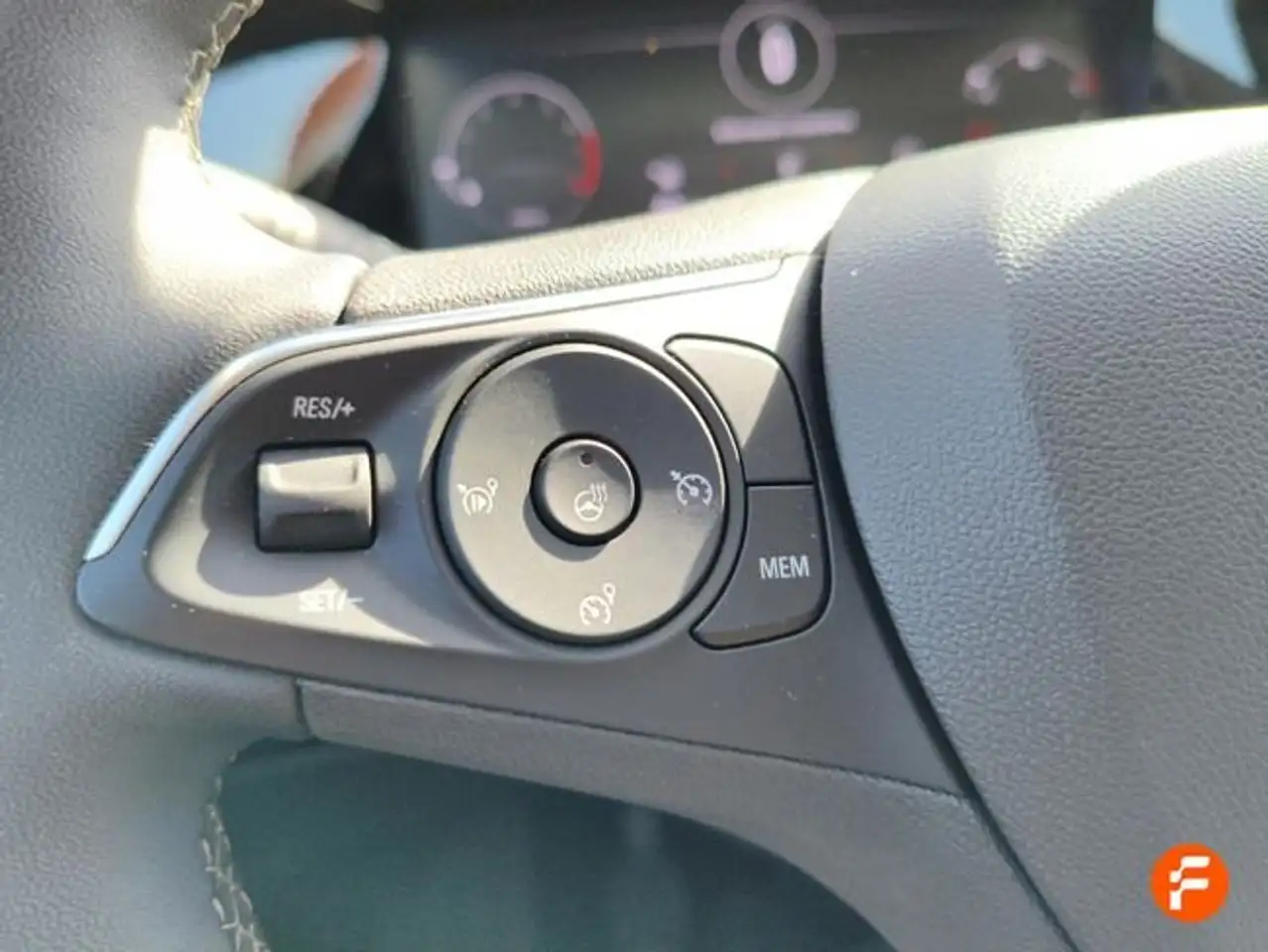 Opel Grandland 1.2T XHT MT6 S/S GS — Galería del vehículo 12