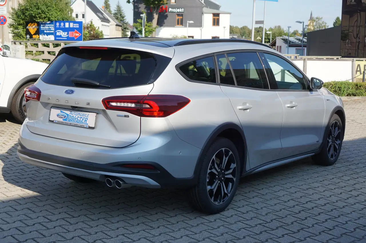 Ford Focus Active X ***KAMERA*NAVI*KEY-FREE*LED*** — Galerie du véhicule 5