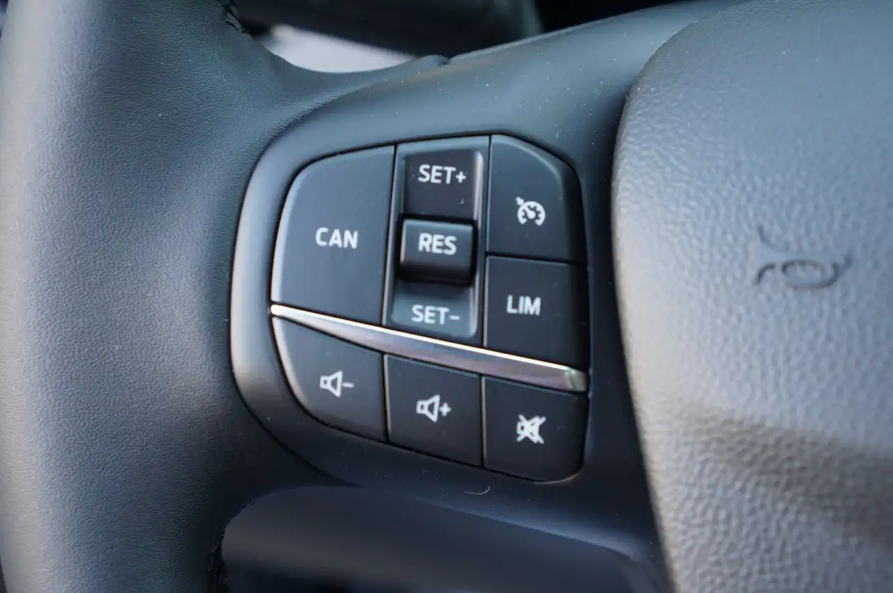 Ford Focus Active X ***KAMERA*NAVI*KEY-FREE*LED*** — Galerie du véhicule 15