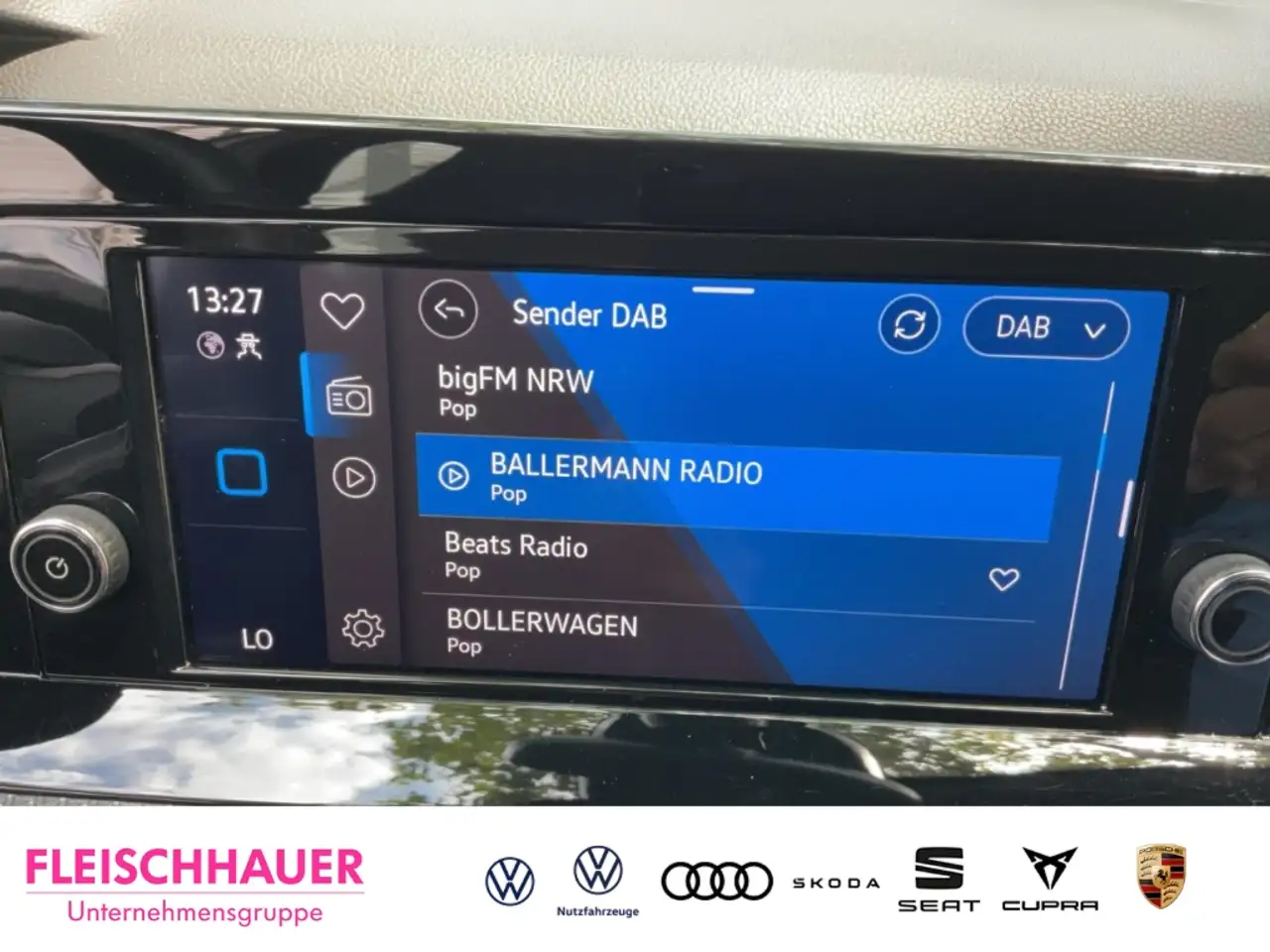 Volkswagen Golf VIII R-Line 1.5 eTSI DSG Sportpaket Digitales Cock — Galerie du véhicule 14