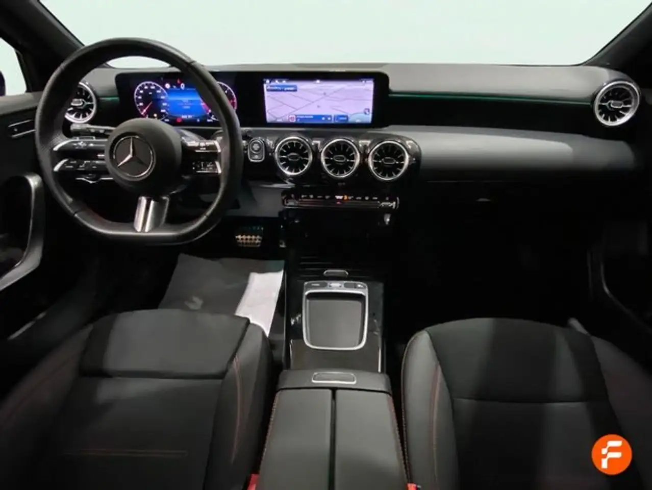 Mercedes-Benz A 180 d — Galerie du véhicule 14