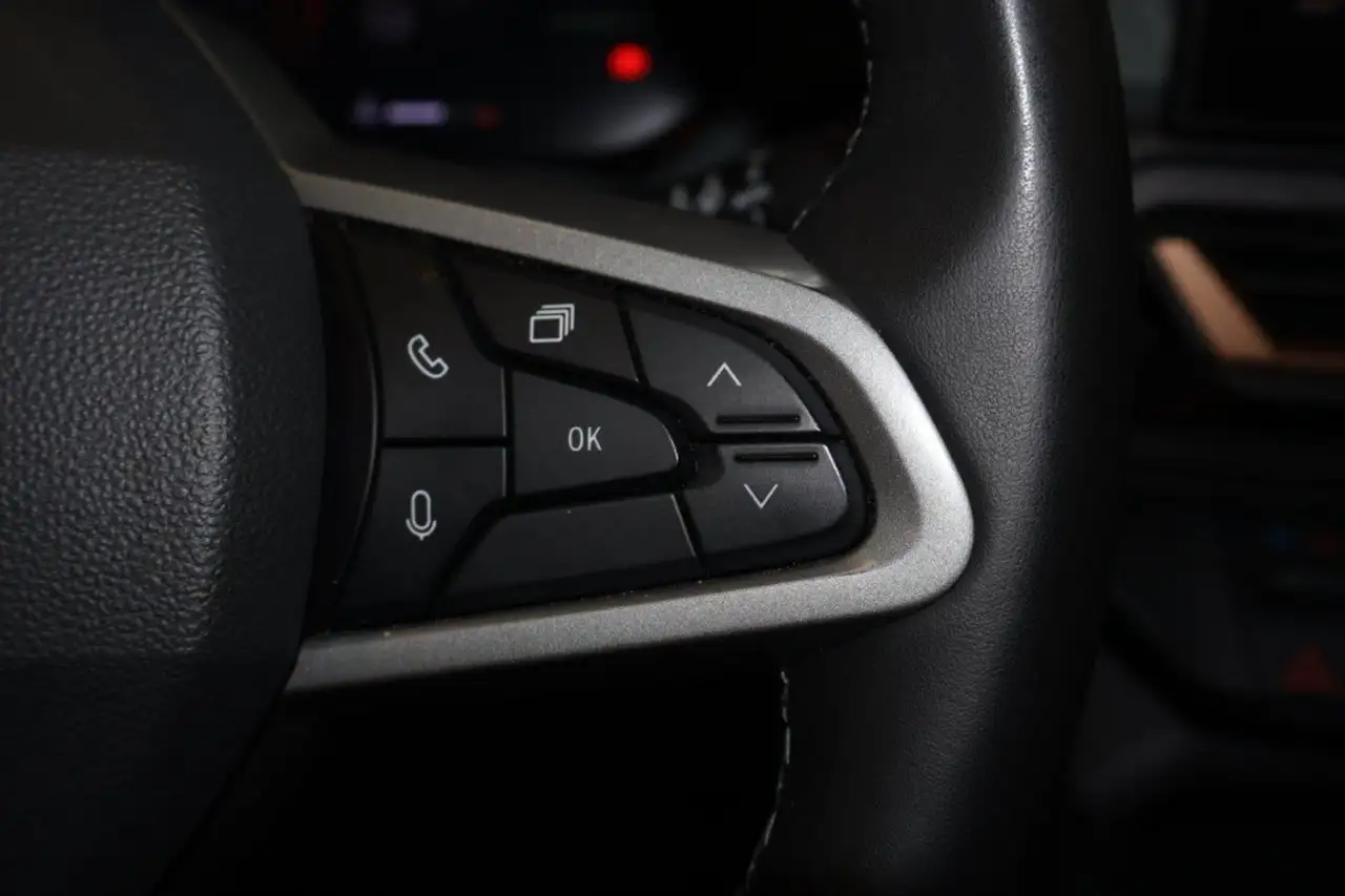Dacia Duster 1.2 mild hybrid Extreme 4x4 96kW 48v — Vehicle gallery 40