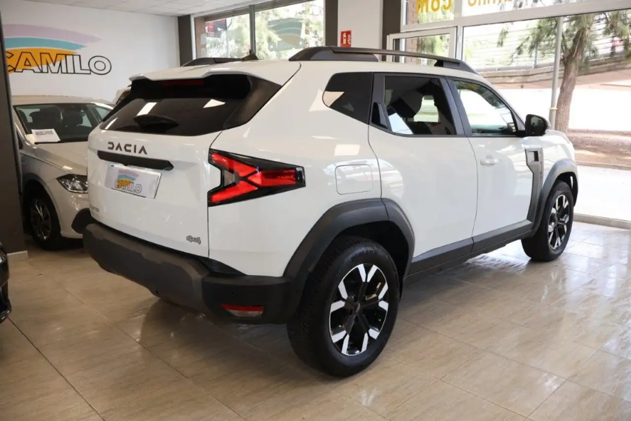 Dacia Duster 1.2 mild hybrid Extreme 4x4 96kW 48v — Vehicle gallery 10
