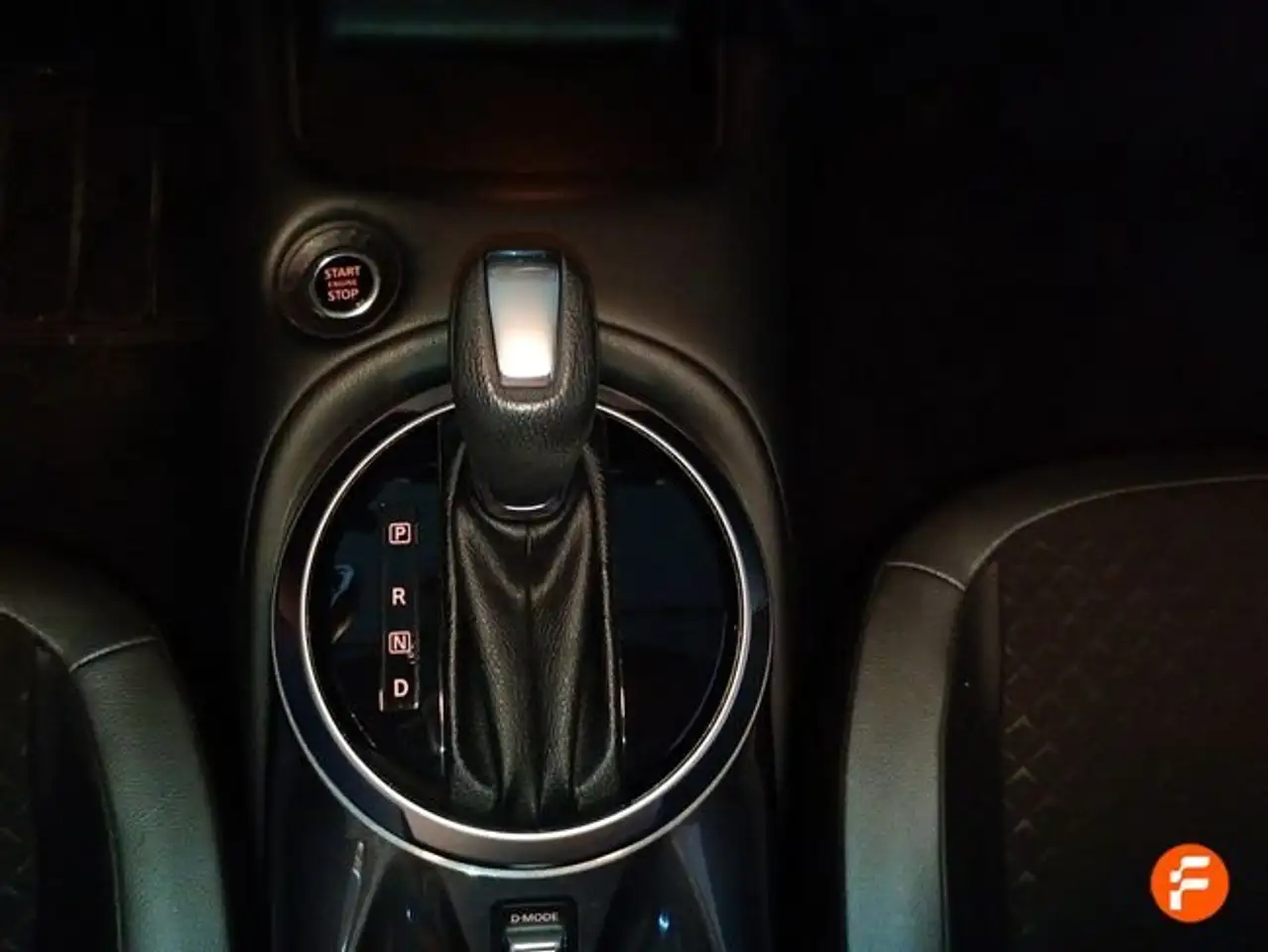 Nissan Juke DIG-T 84 kW (114 CV) DCT 7 Vel. Tekna — معرض صور السيارة 18