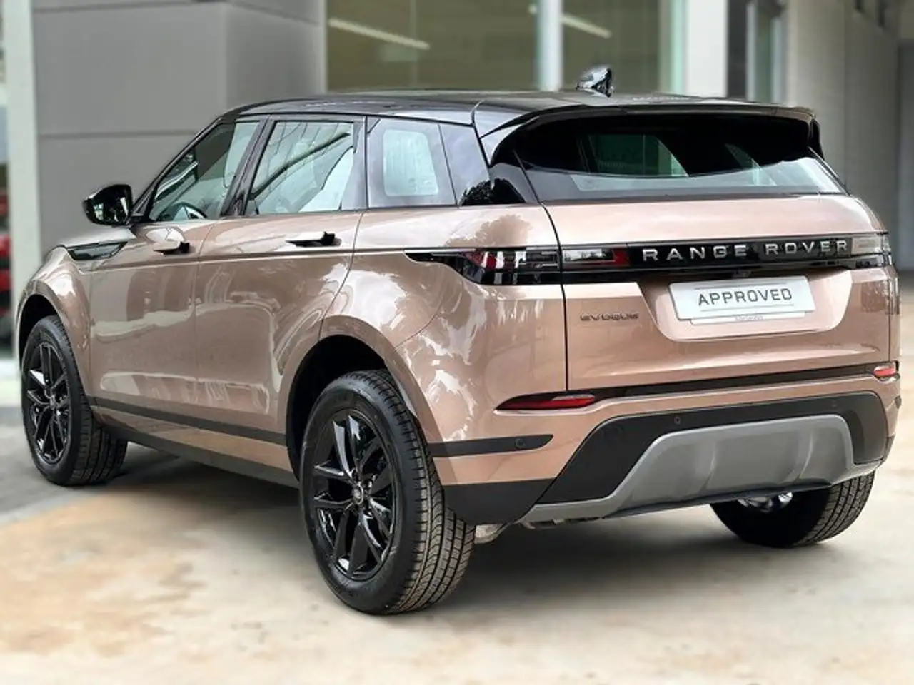 Land Rover Range Rover Evoque 2.0D I4 MHEV S AWD Aut. 163 — Vehicle gallery 10