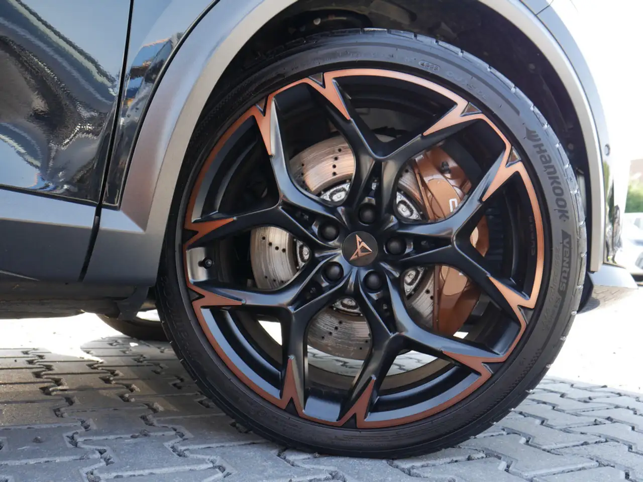 CUPRA Formentor 2.5 TSI VZ5 4Drive ACC BEATS MATRIX — Galerie du véhicule 6