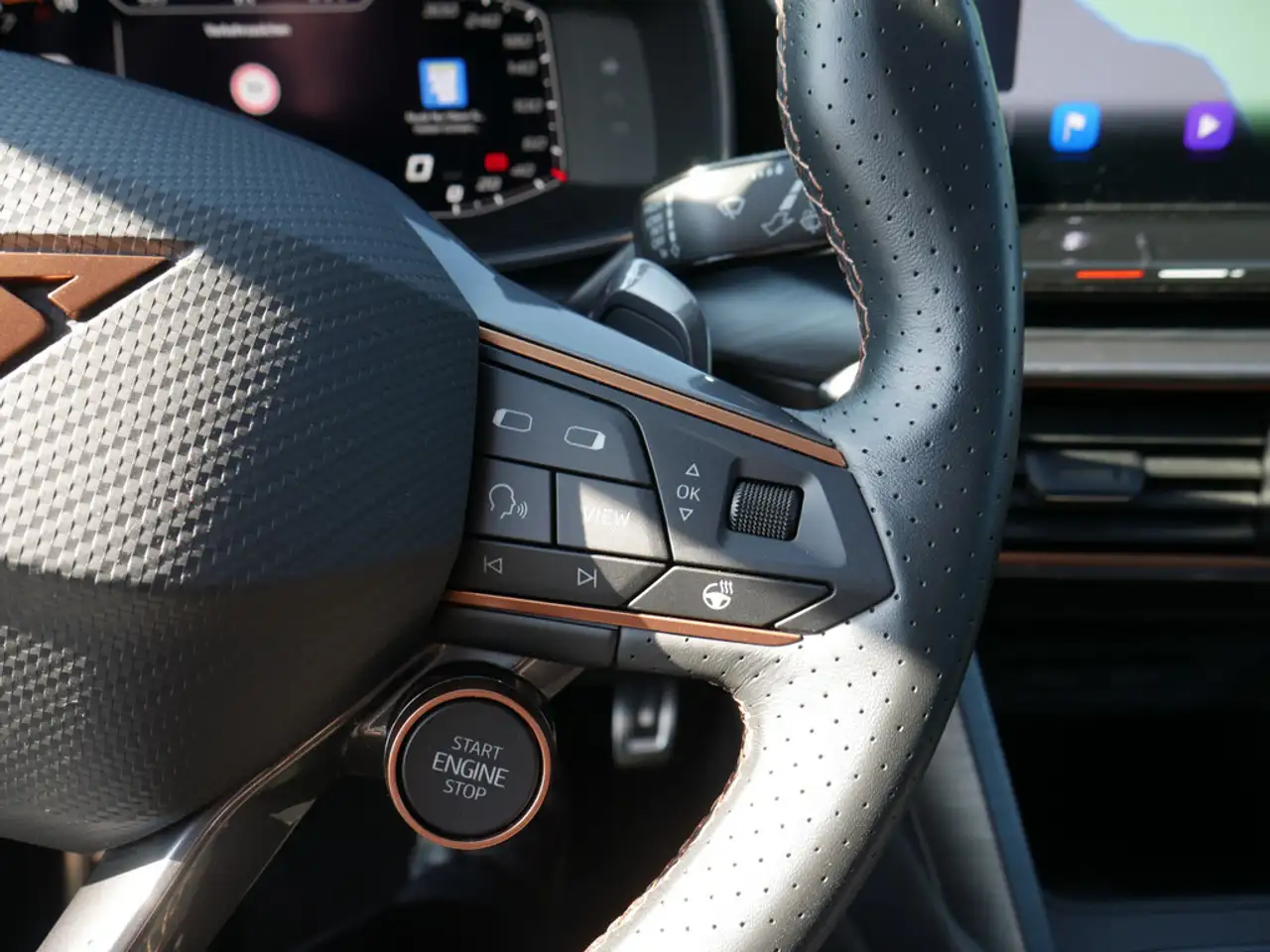 CUPRA Formentor 2.5 TSI VZ5 4Drive ACC BEATS MATRIX — Galerie du véhicule 17