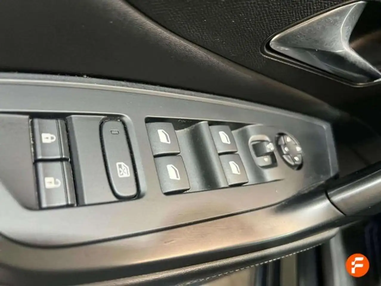 Peugeot 308 1.5 BlueHDi S&S Allure EAT8 130 — Vehicle gallery 14