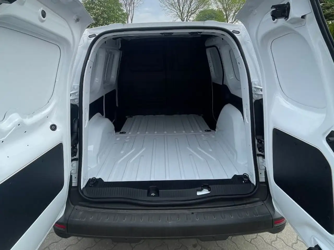 Renault Kangoo III Rapid L1H1 — Galerie du véhicule 8