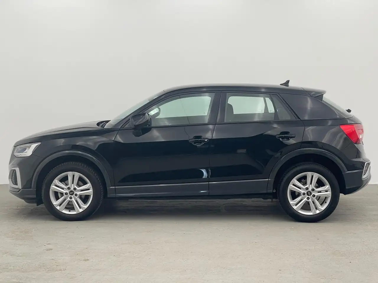 Audi Q2 35 TFSI ACT LED*KAM*CARPLAY*ACC* — Galerie du véhicule 11