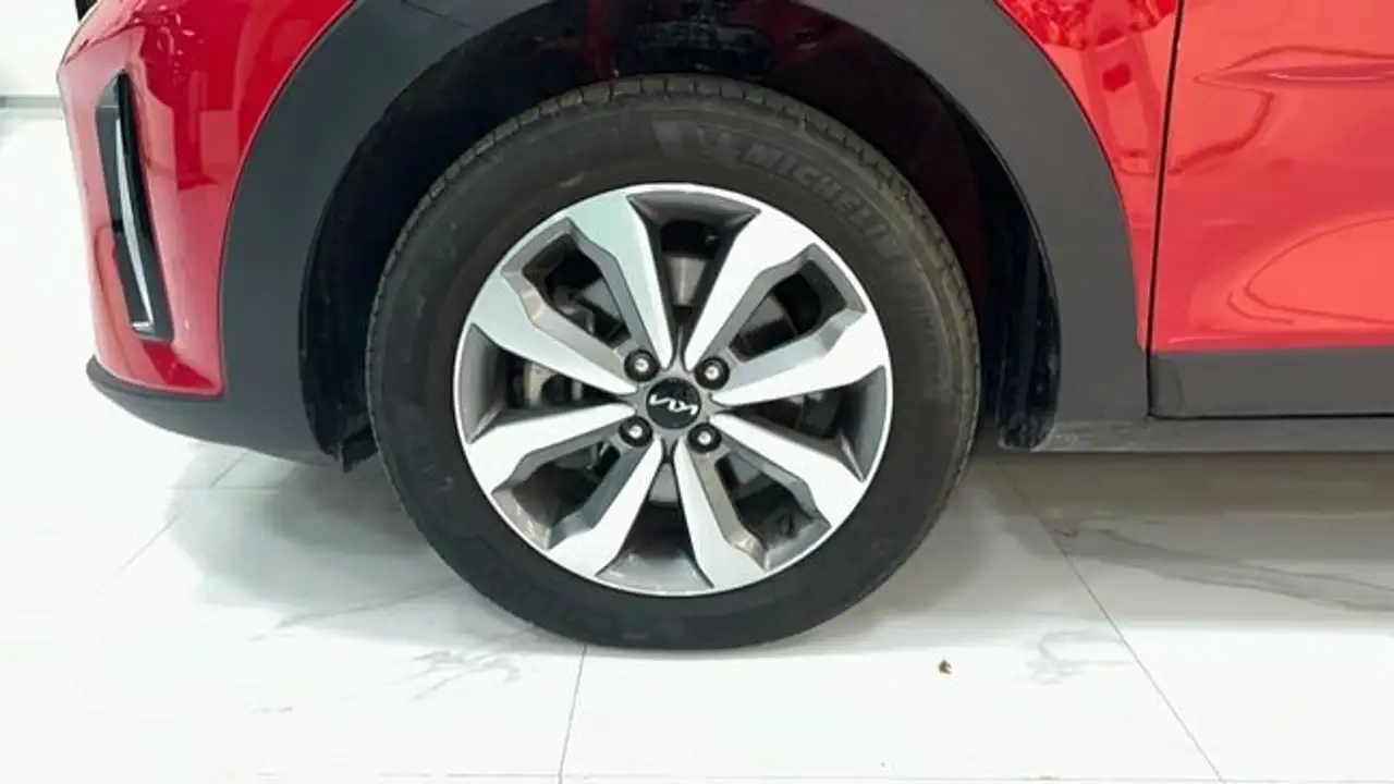 Kia Stonic 1.0 T-GDi MHEV Drive 100 — معرض صور السيارة 10