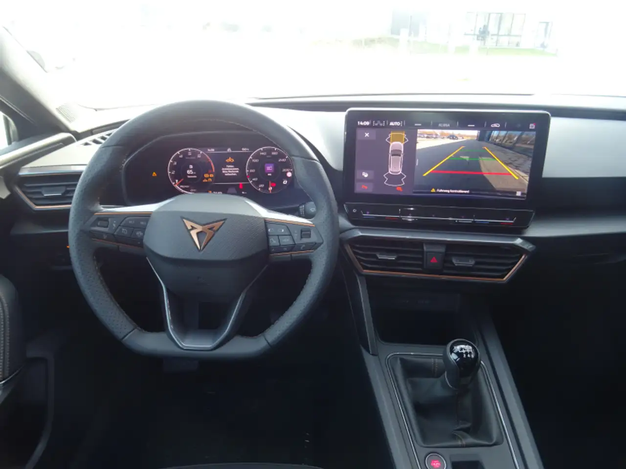 CUPRA Leon Leon 1.5 TSI ACT 150PS Navi ACC Sitzheiz. Kamera P — Galerie du véhicule 7