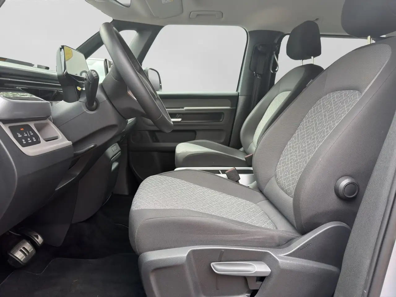 Volkswagen ID. Buzz ID.Buzz PRO AHK LM21 OPEN & CLOSE — Vehicle gallery 4