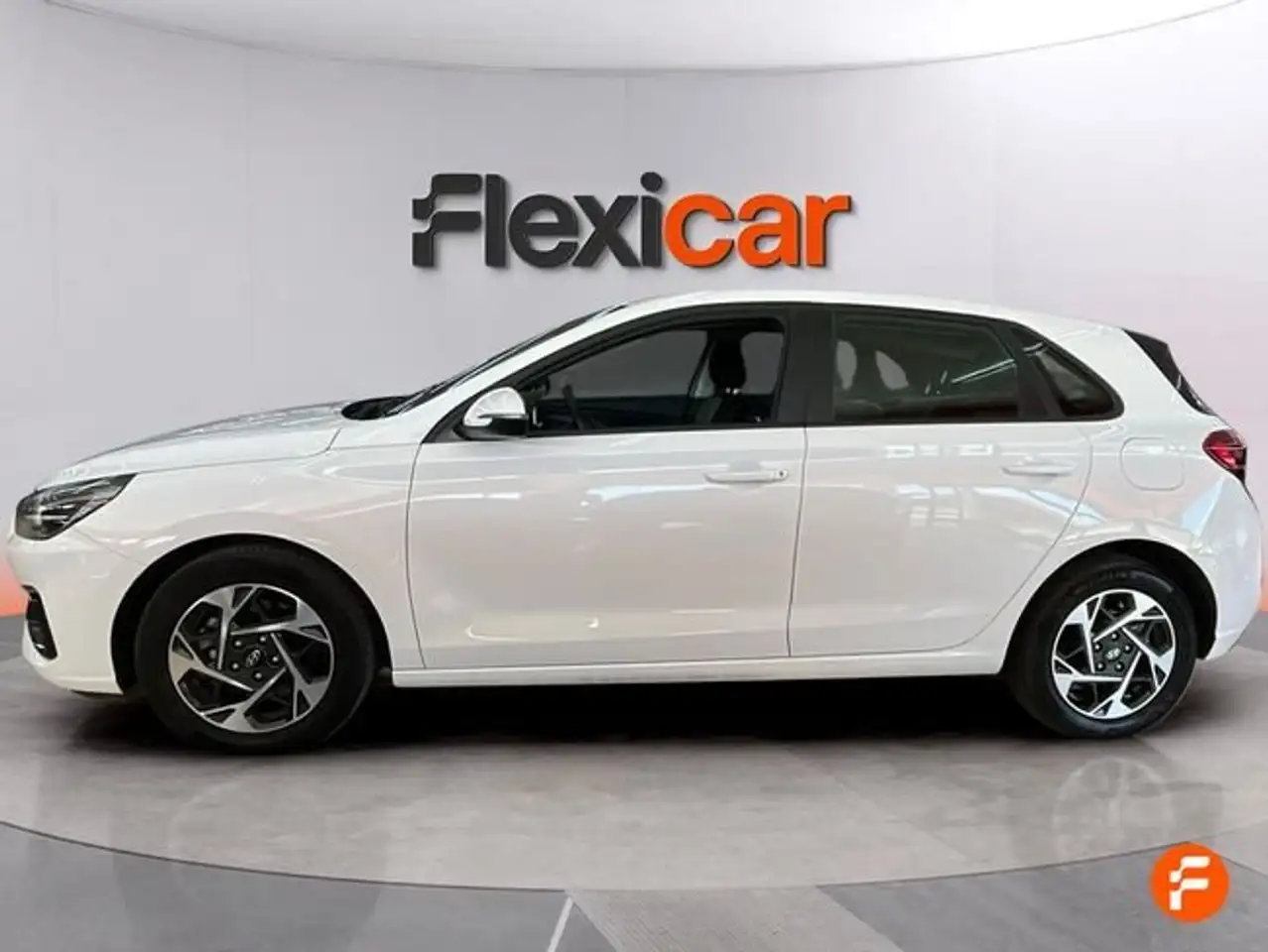 Hyundai i30 1.0 TGDI 48V Klass — معرض صور السيارة 3