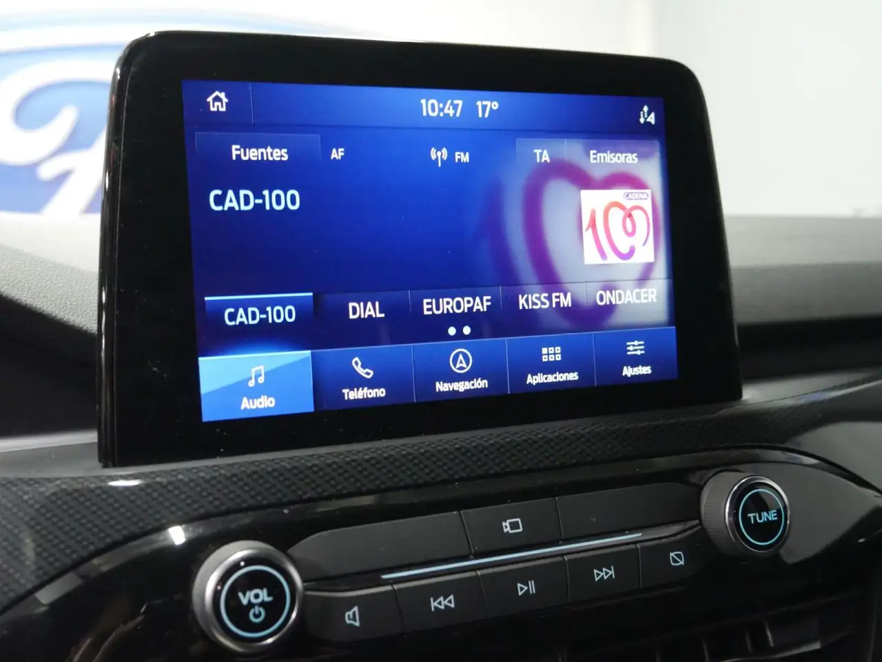 Ford Kuga ST-Line X 2.5 Duratec PHEV 165kW Auto — Vehicle gallery 10